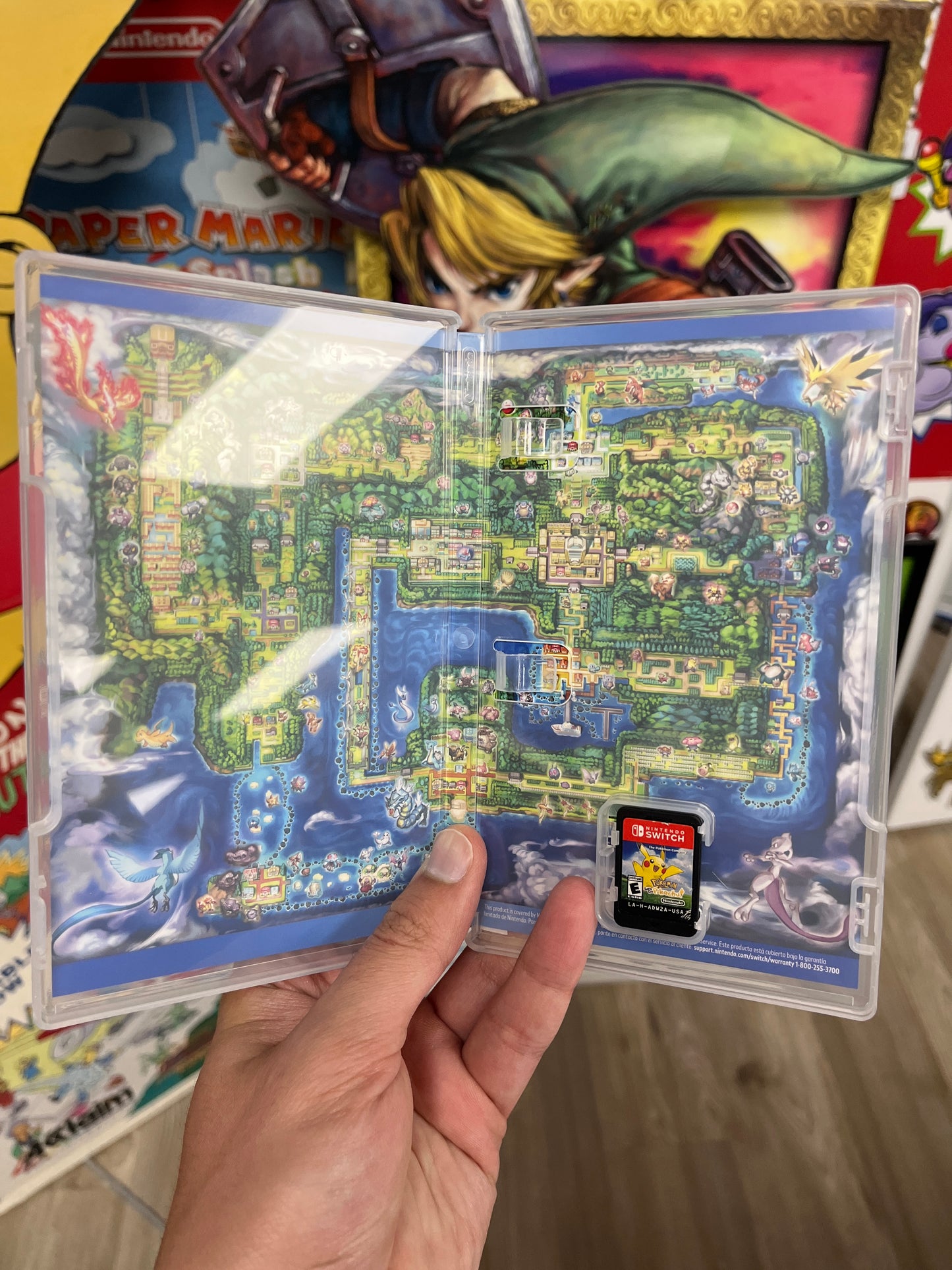 Pokemon Let's Go Pikachu Switch Complete