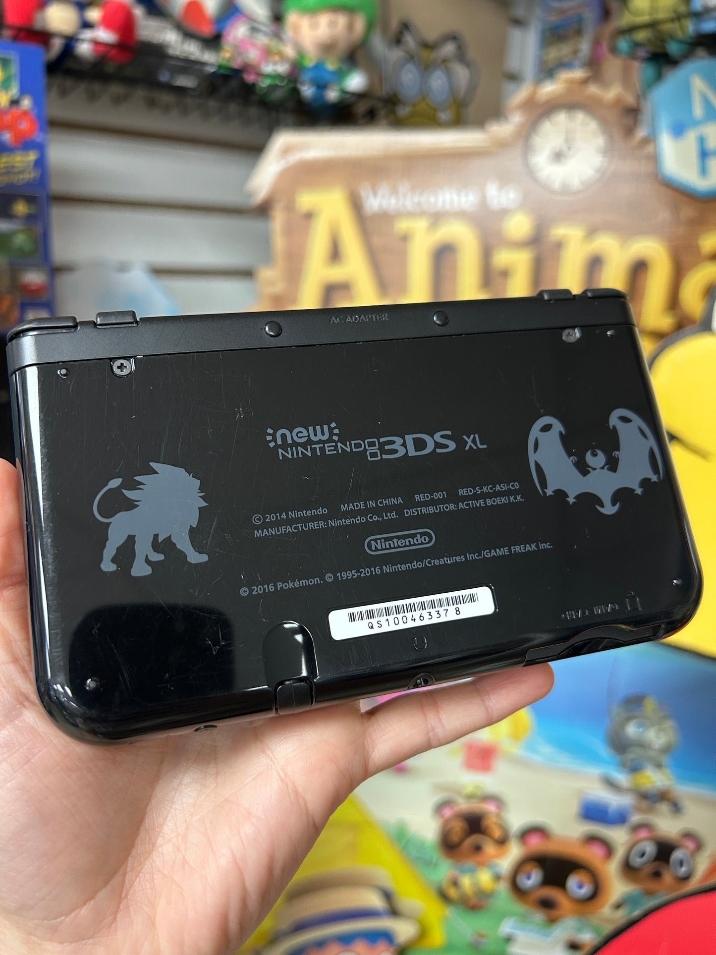 New Nintendo 3DS XL Solgaleo Lunala