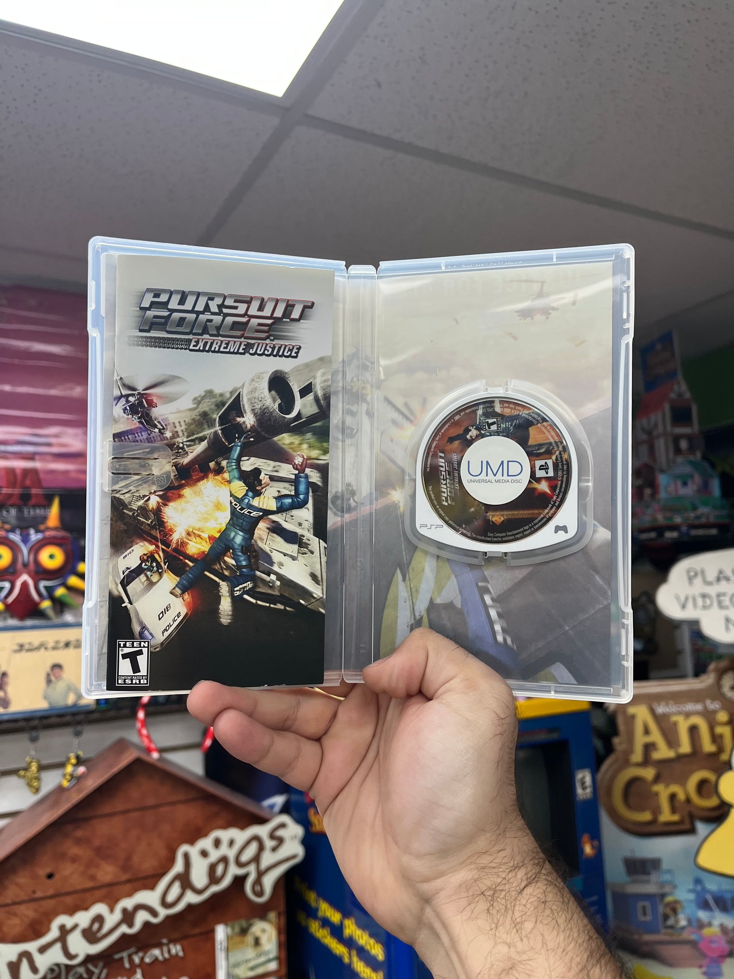 Pursuit Force Extreme Justice - PSP CiB