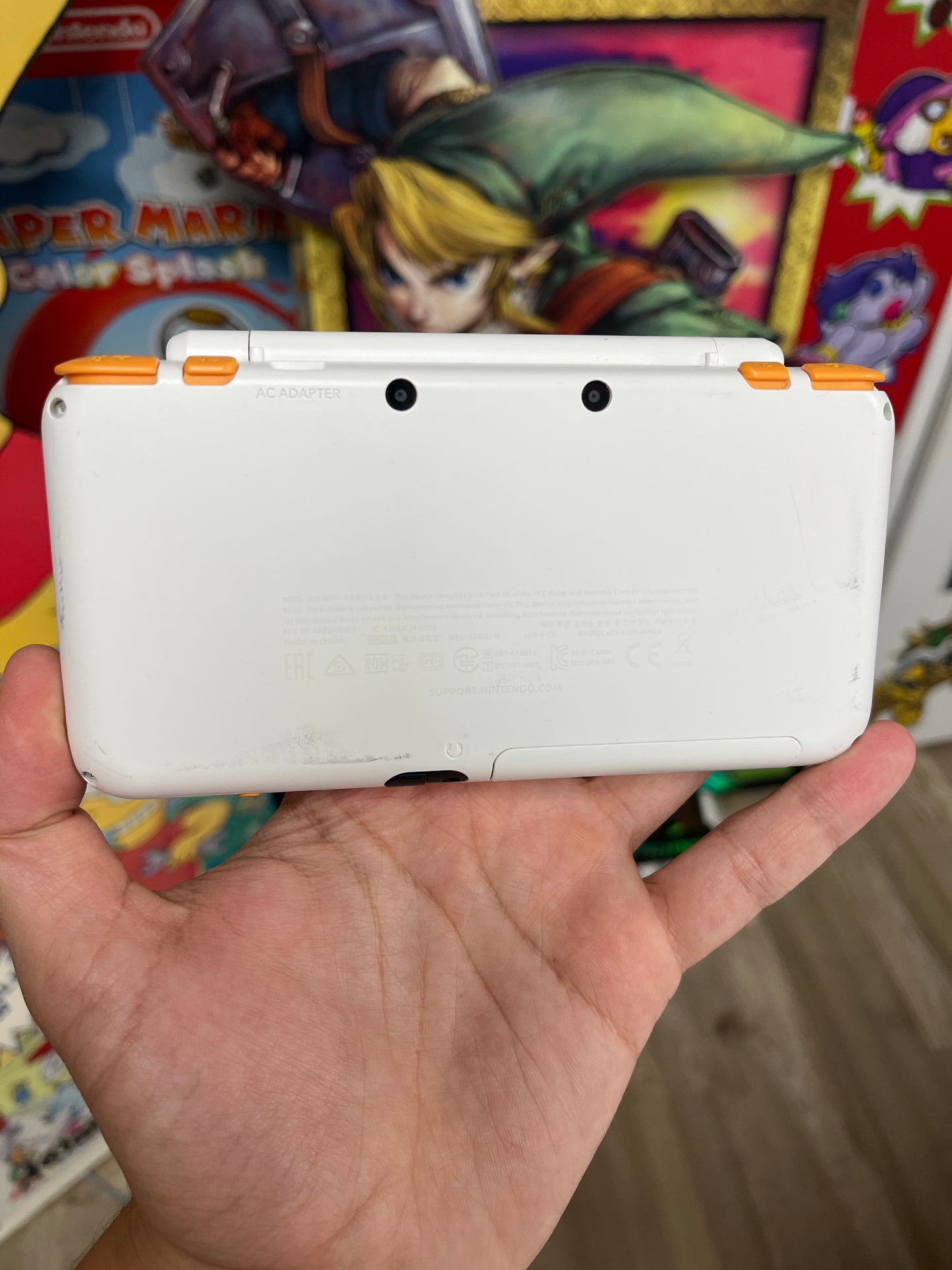 New 2DS Orange W/ Charger