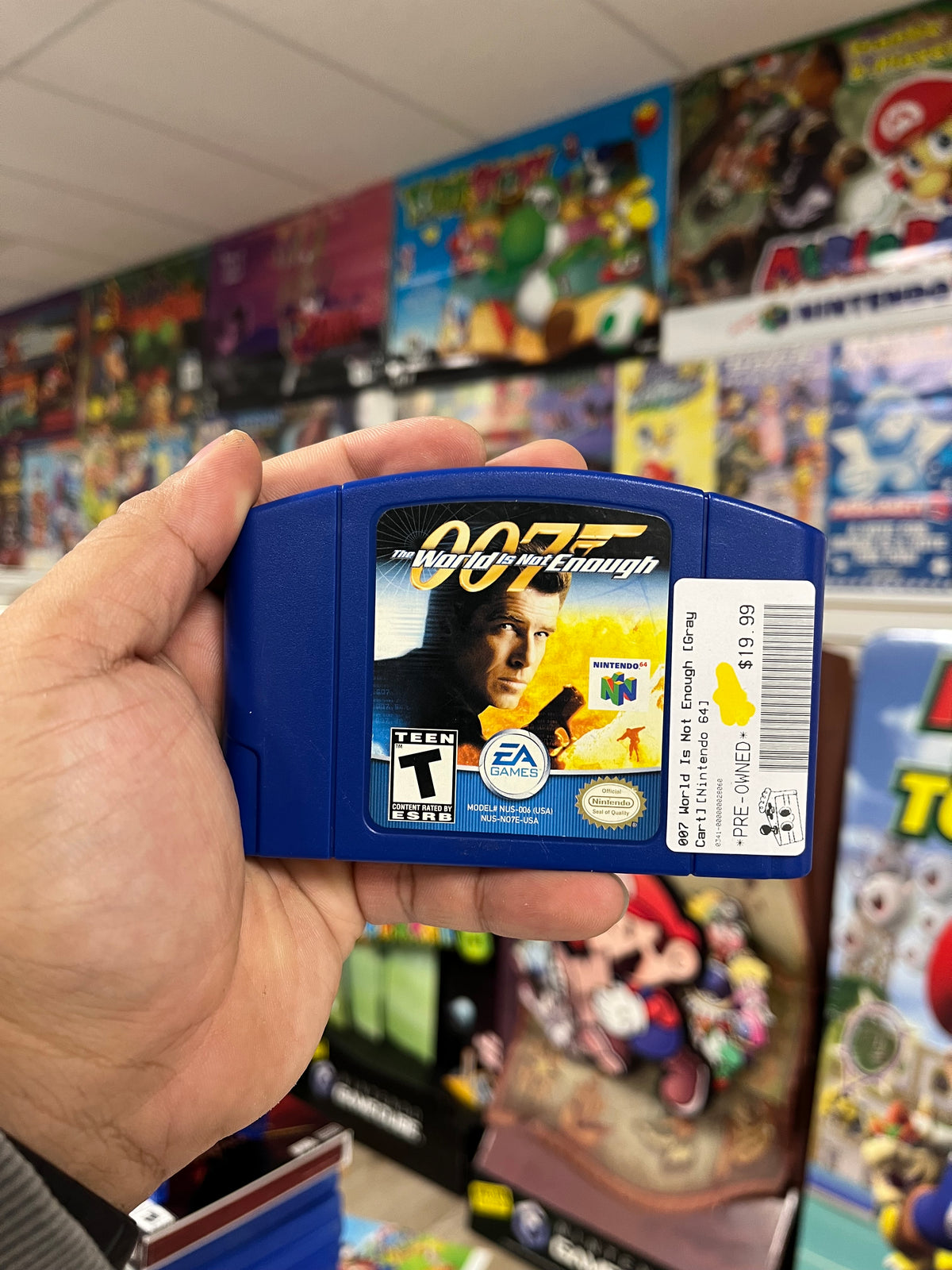 007 World Is Not Enough - N64 Loose