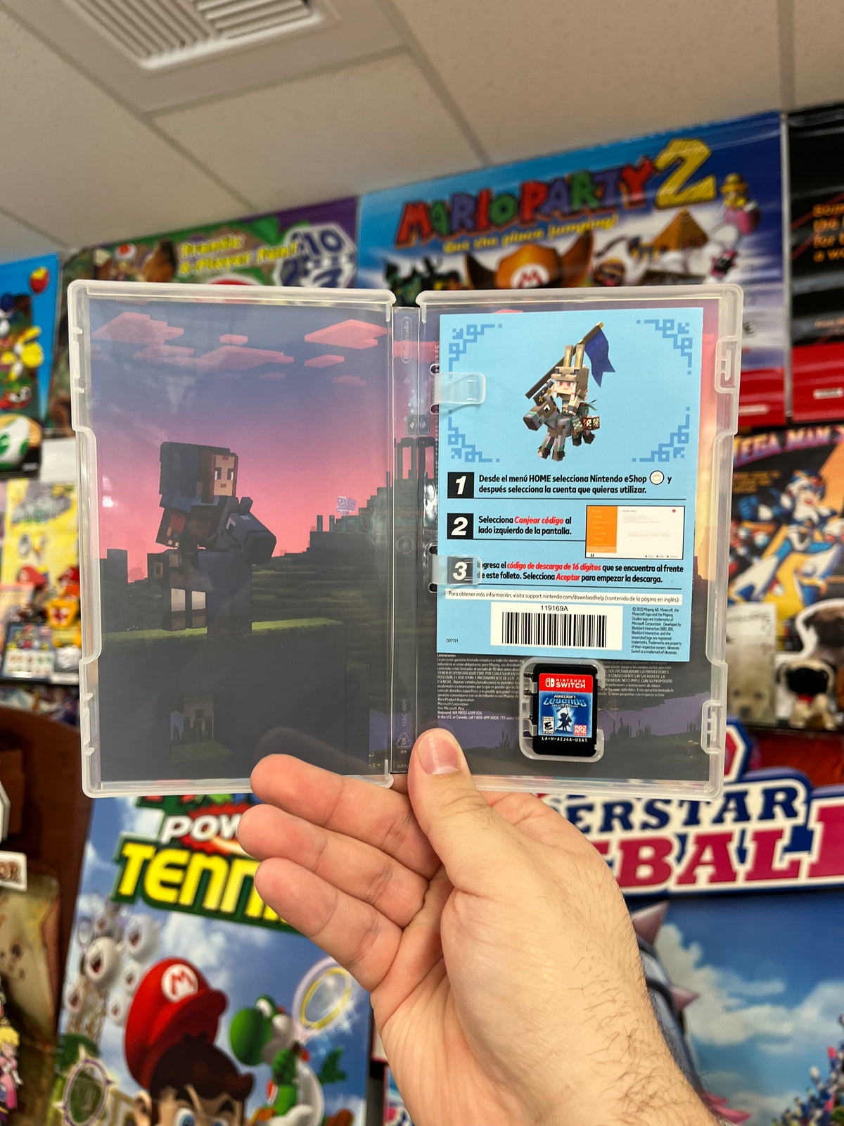 Minecraft Legends: Deluxe Edition - Nintendo Switch CIB
