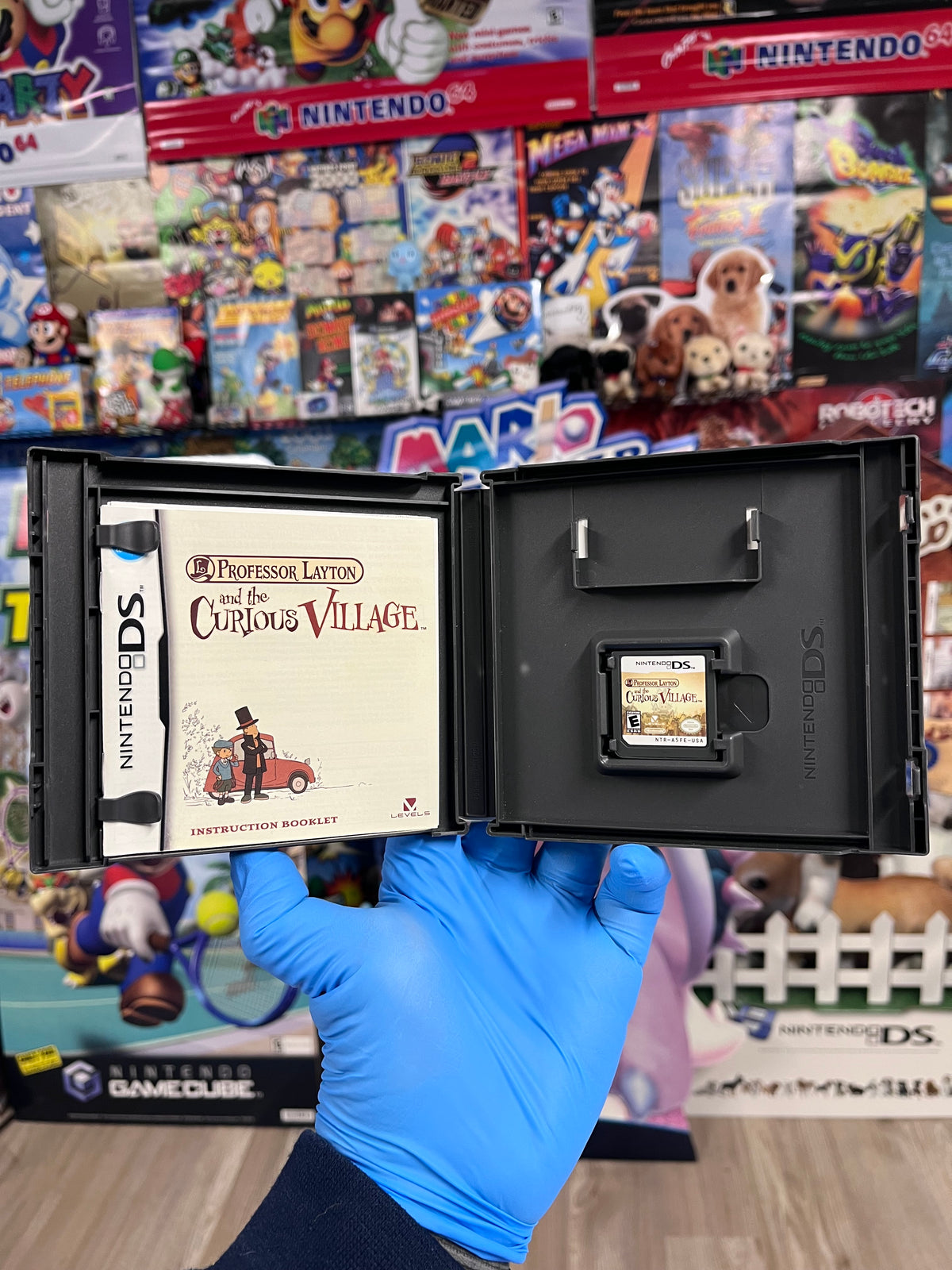 Professor Layton and the Curious Village - DS CIB