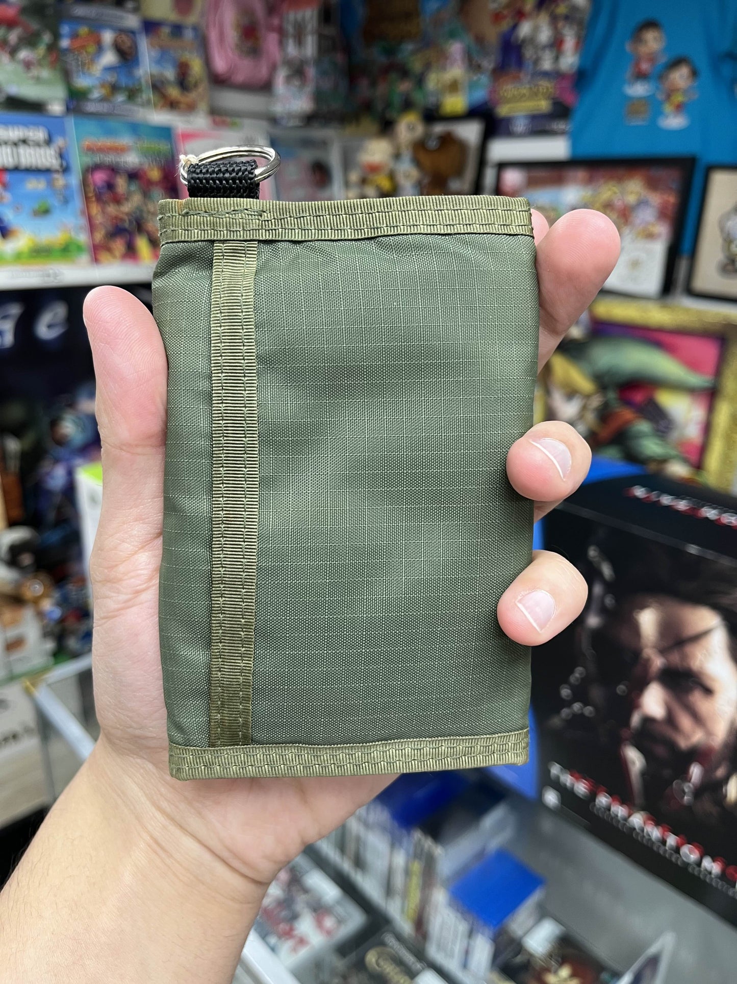 2004 Rayquaza Pokemon Center NYC Wallet *RARE*