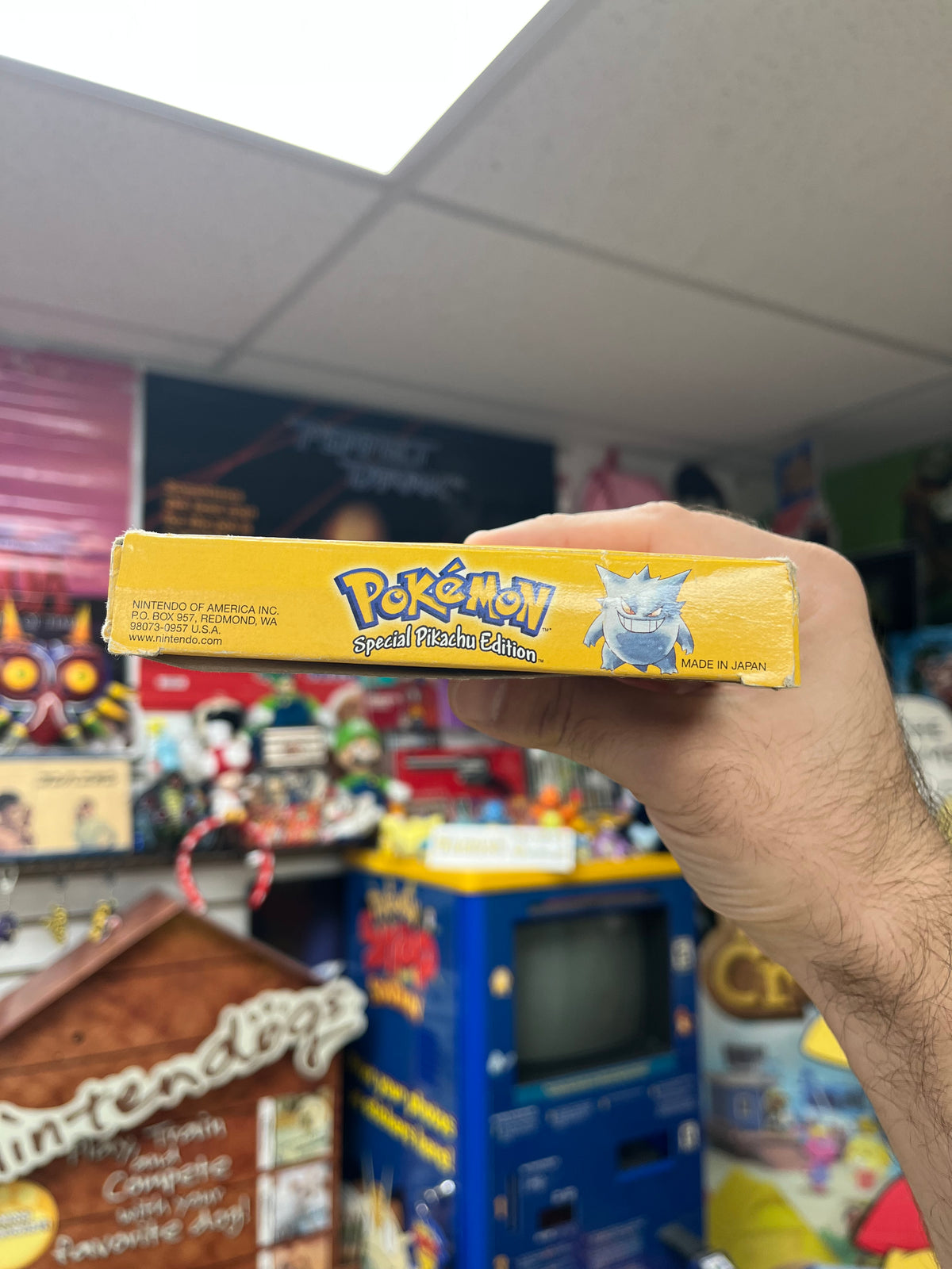 Pokemon Yellow - GameBoy CiB