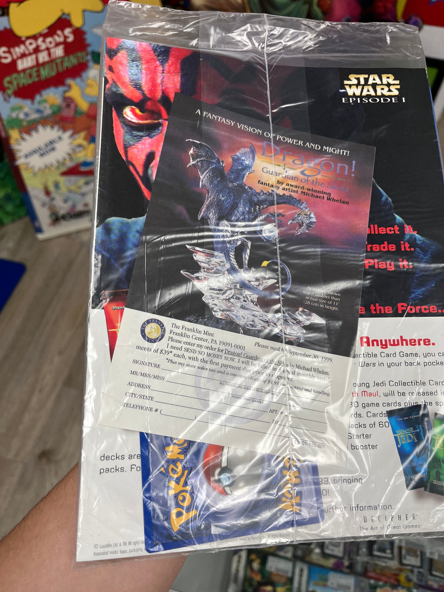 Pokemon Magazine SEALED W/ Pikachu Promo Mint Inside