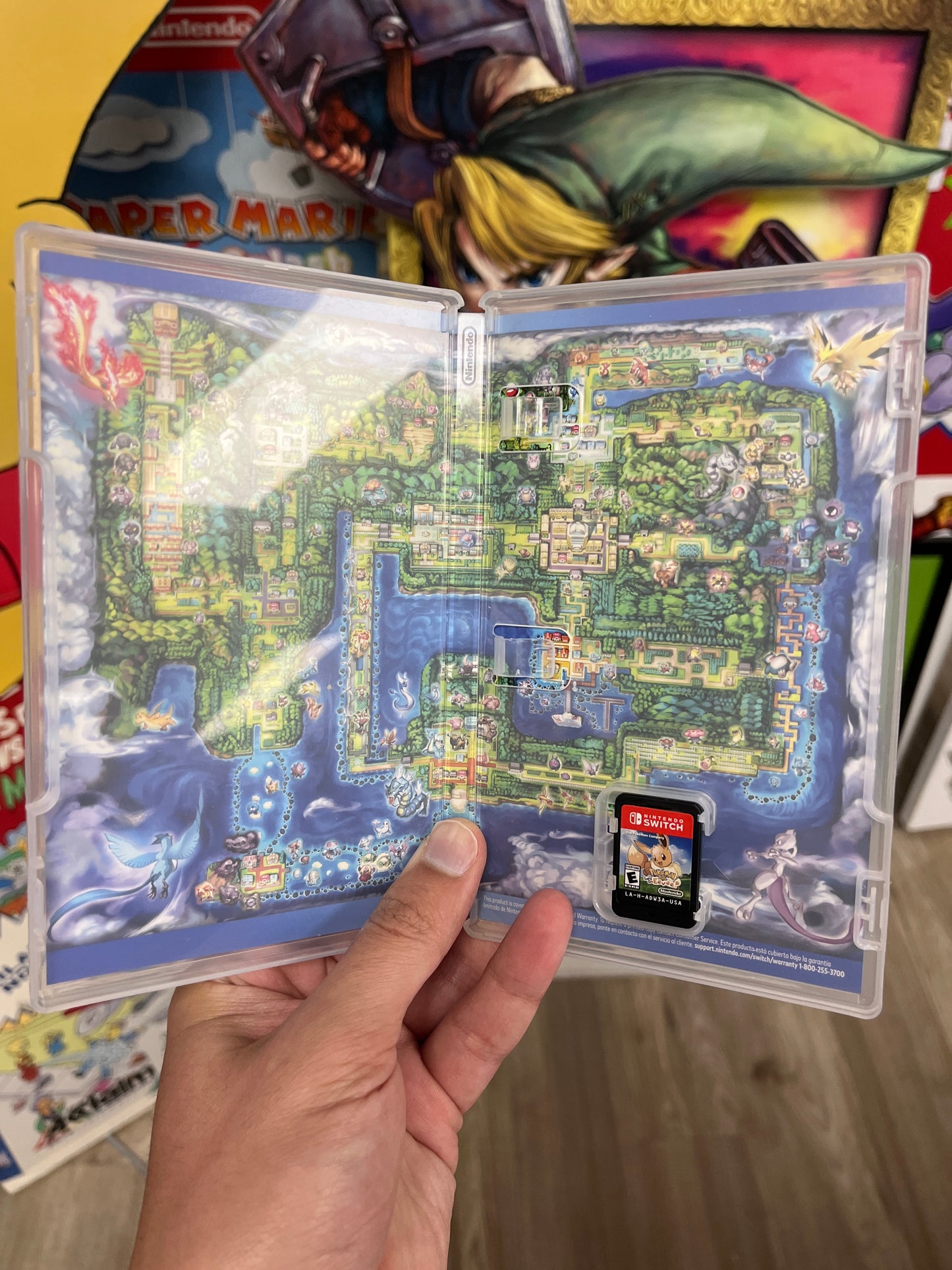 Pokemon Let's Go Eevee Switch Complete