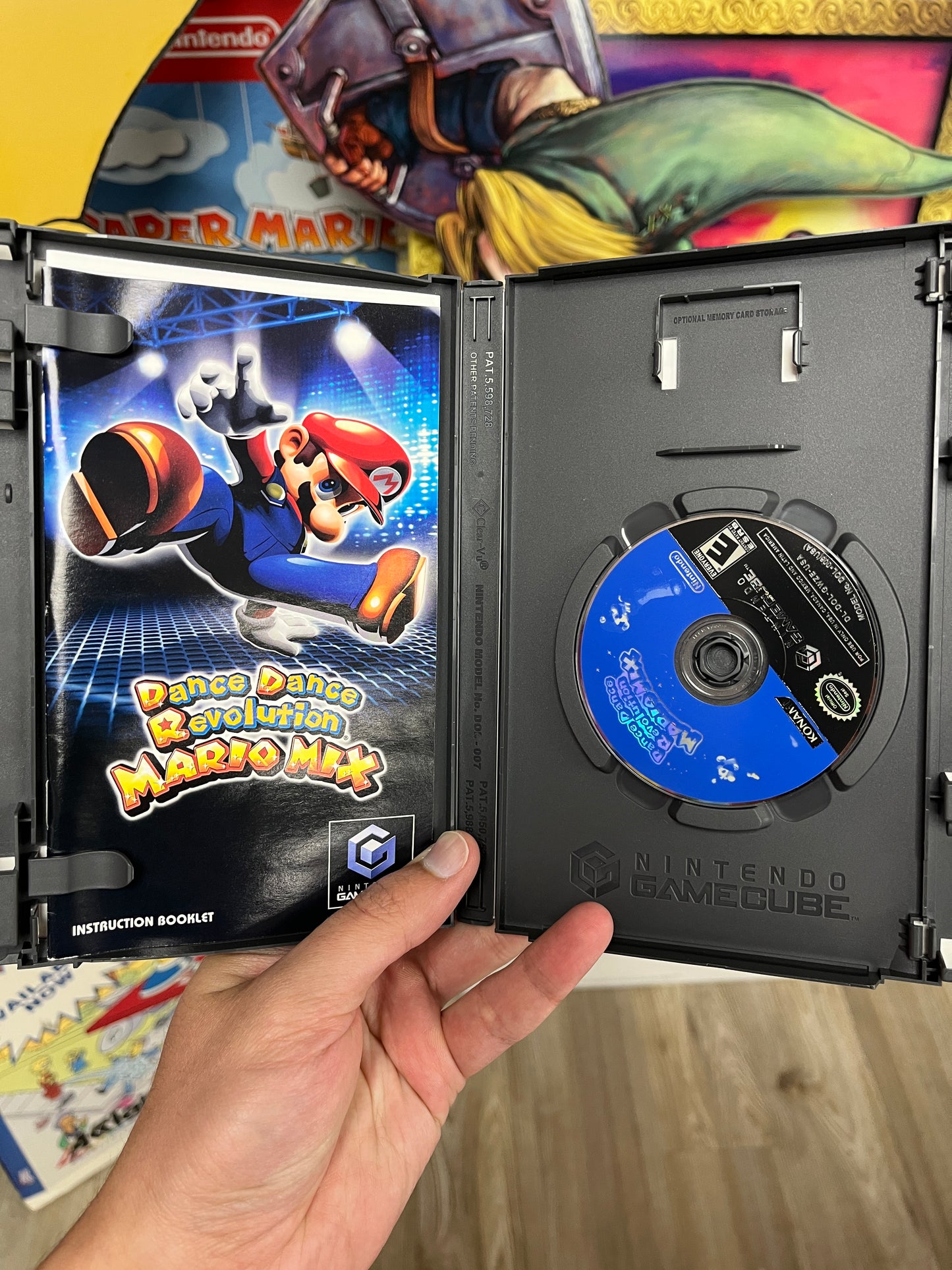 Dance Dance Revolution Mario Mix GameCube Complete