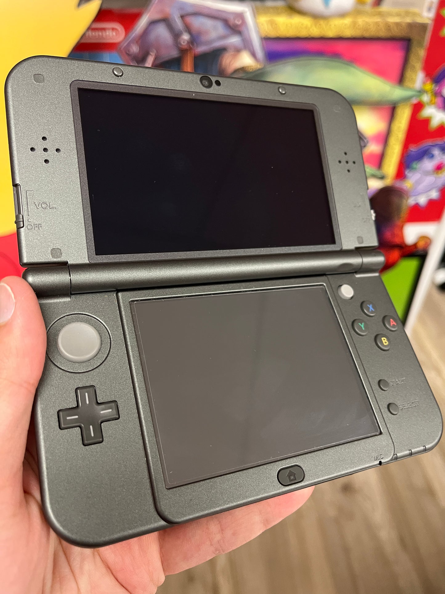 New 3DS XL Hyrule Edition Complete CLEAN Minty