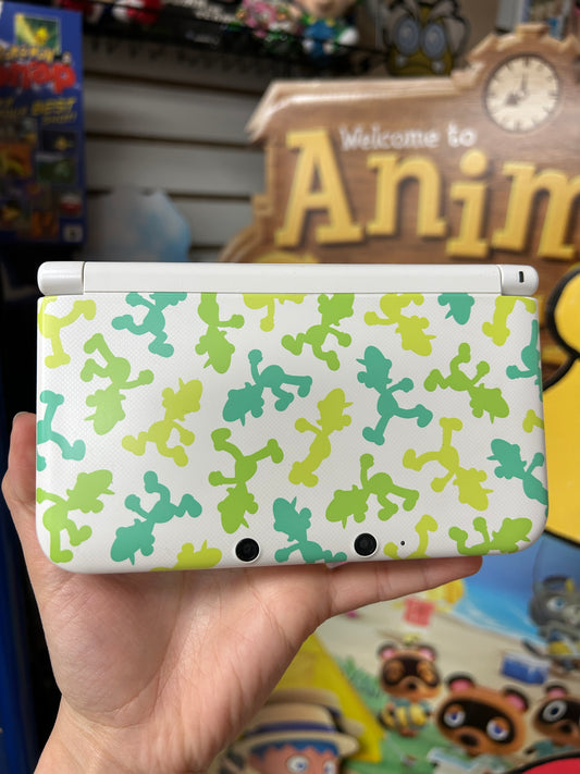 Luigi 3DS LL