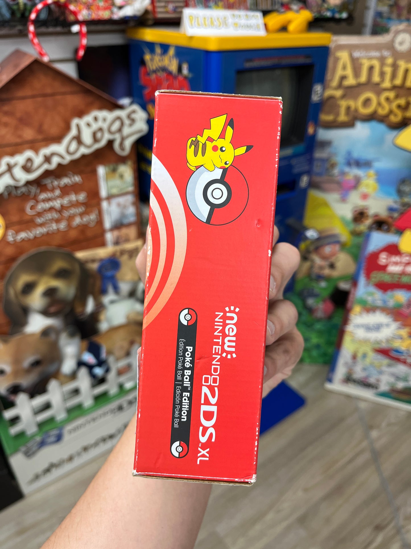New Nintendo 2DS XL Poke Ball Edition