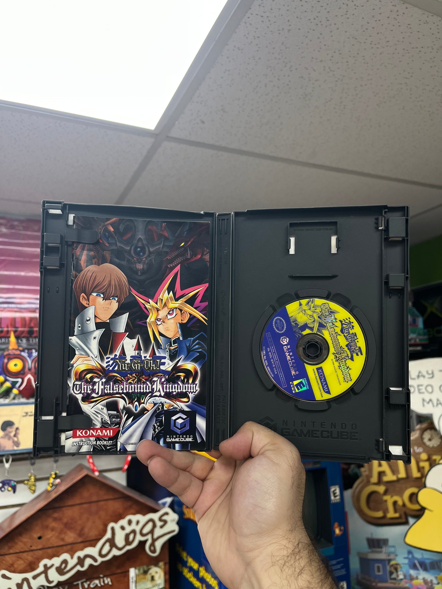 Yu-Gi-Oh Falsebound Kingdom - Gamecube CiB (No Cards)