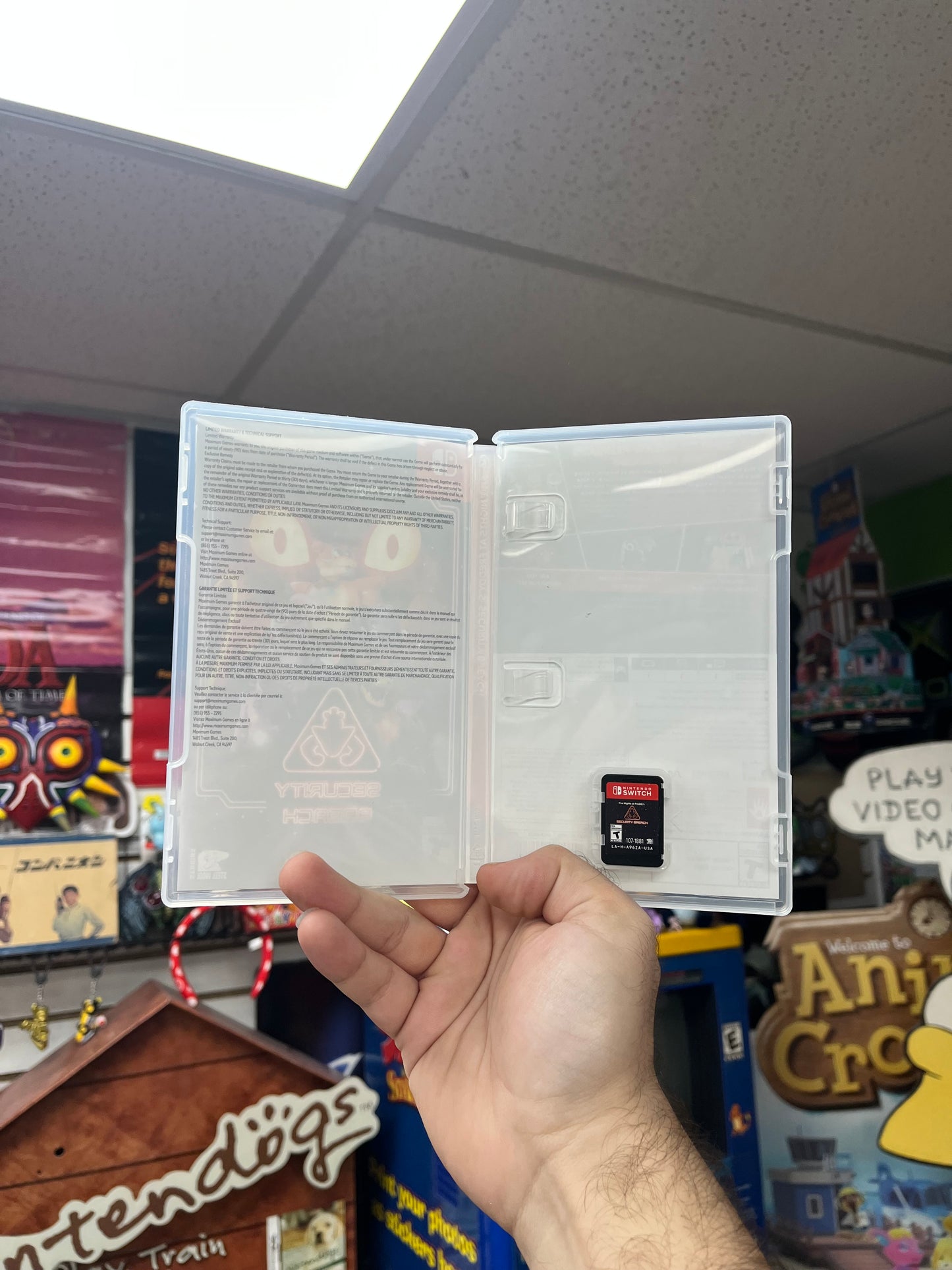 Five Nights at Freddy's Security Breach - Switch CiB