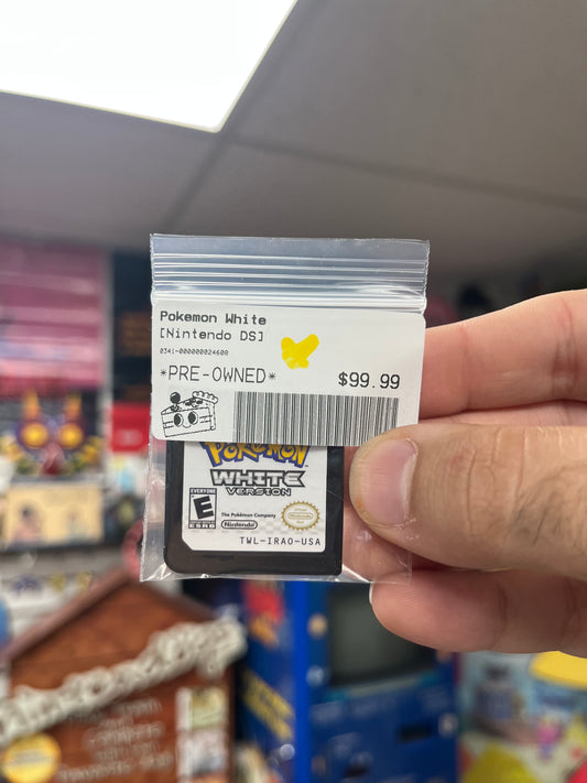 Pokemon White - DS Loose