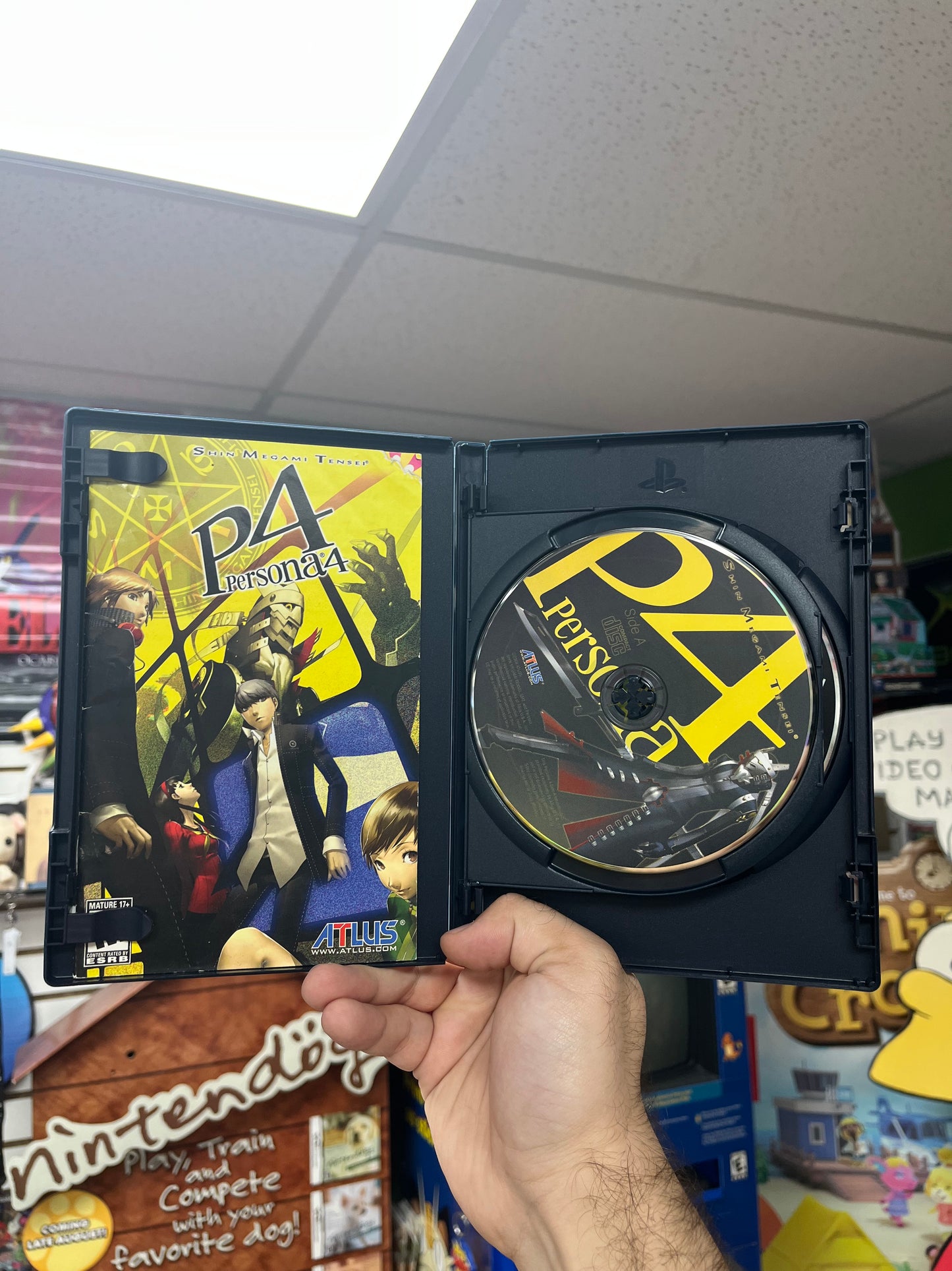 Persona 4 - PS2 CiB