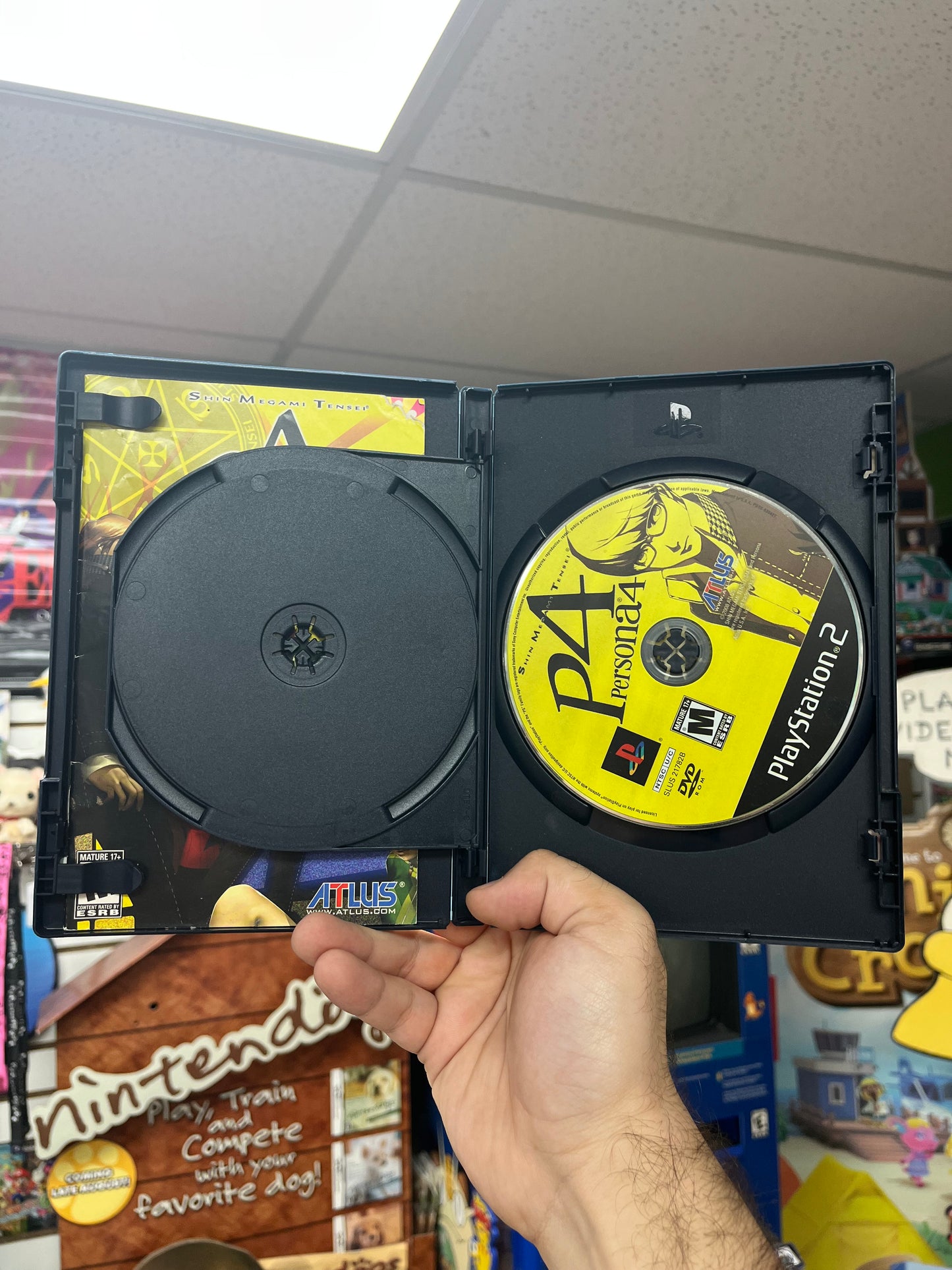 Persona 4 - PS2 CiB