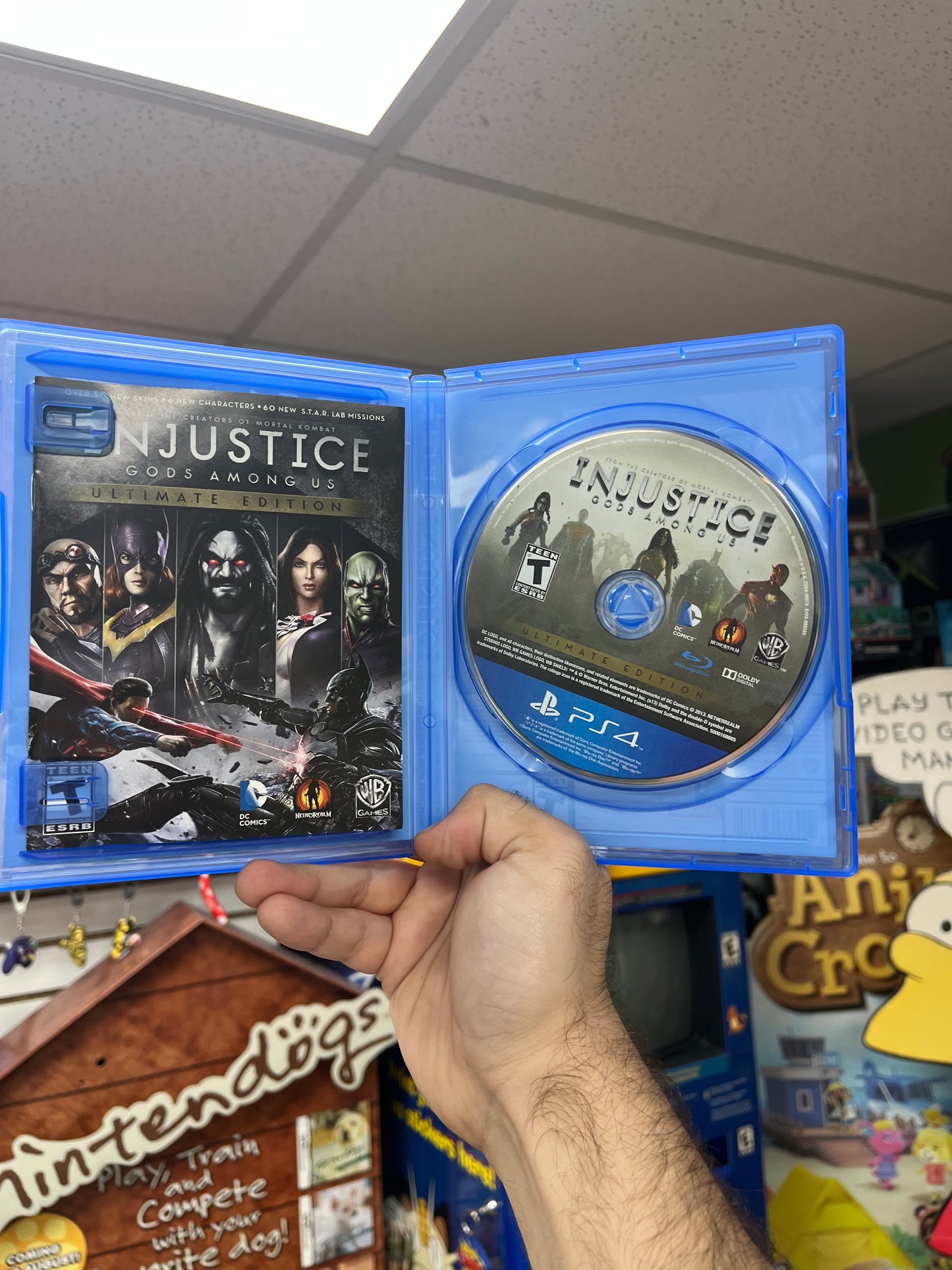 Injustice: Gods Among Us [Ultimate Edition] - PS4 CiB