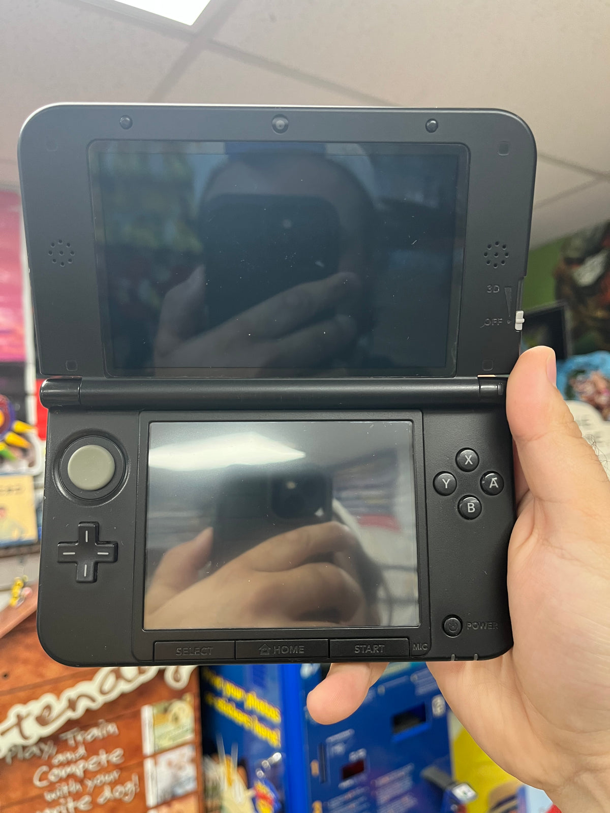 Nintendo 3DS LL Red + Black (Japanese)