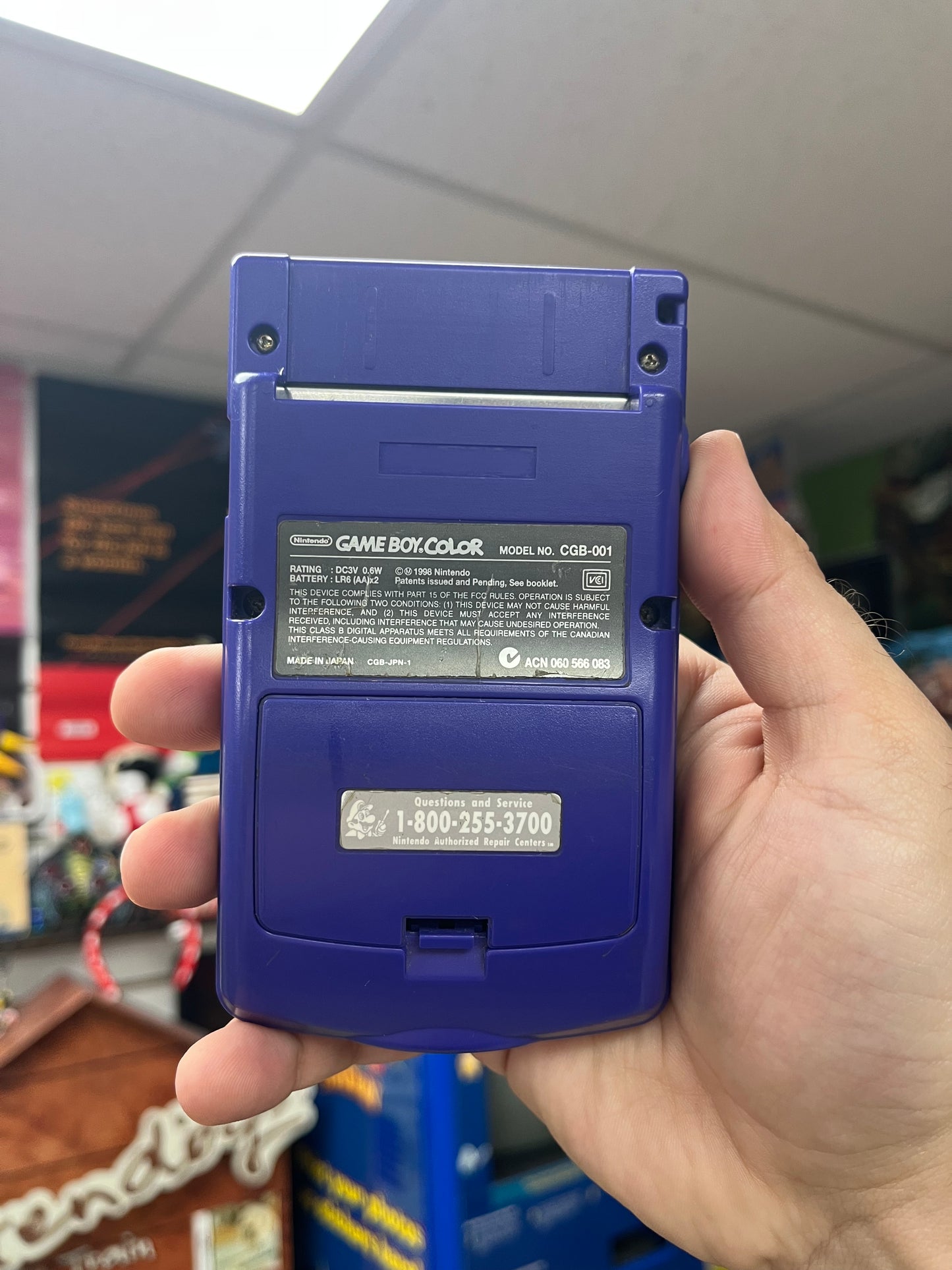 Gameboy Color (Purple)