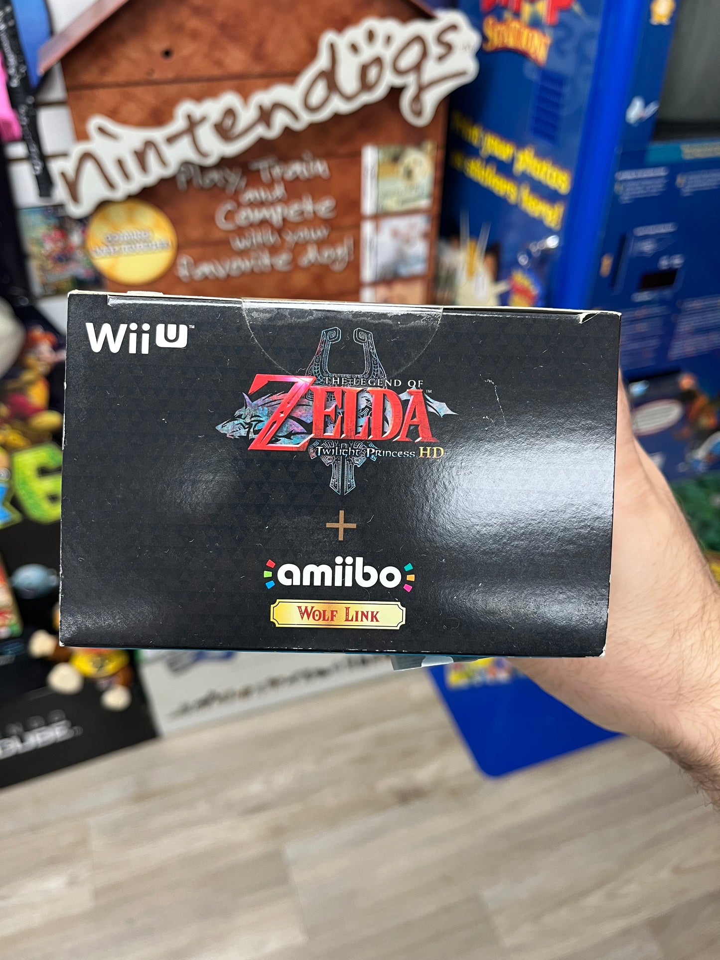 Zelda Twilight Princess HD [Amiibo Bundle] - Wii U Sealed