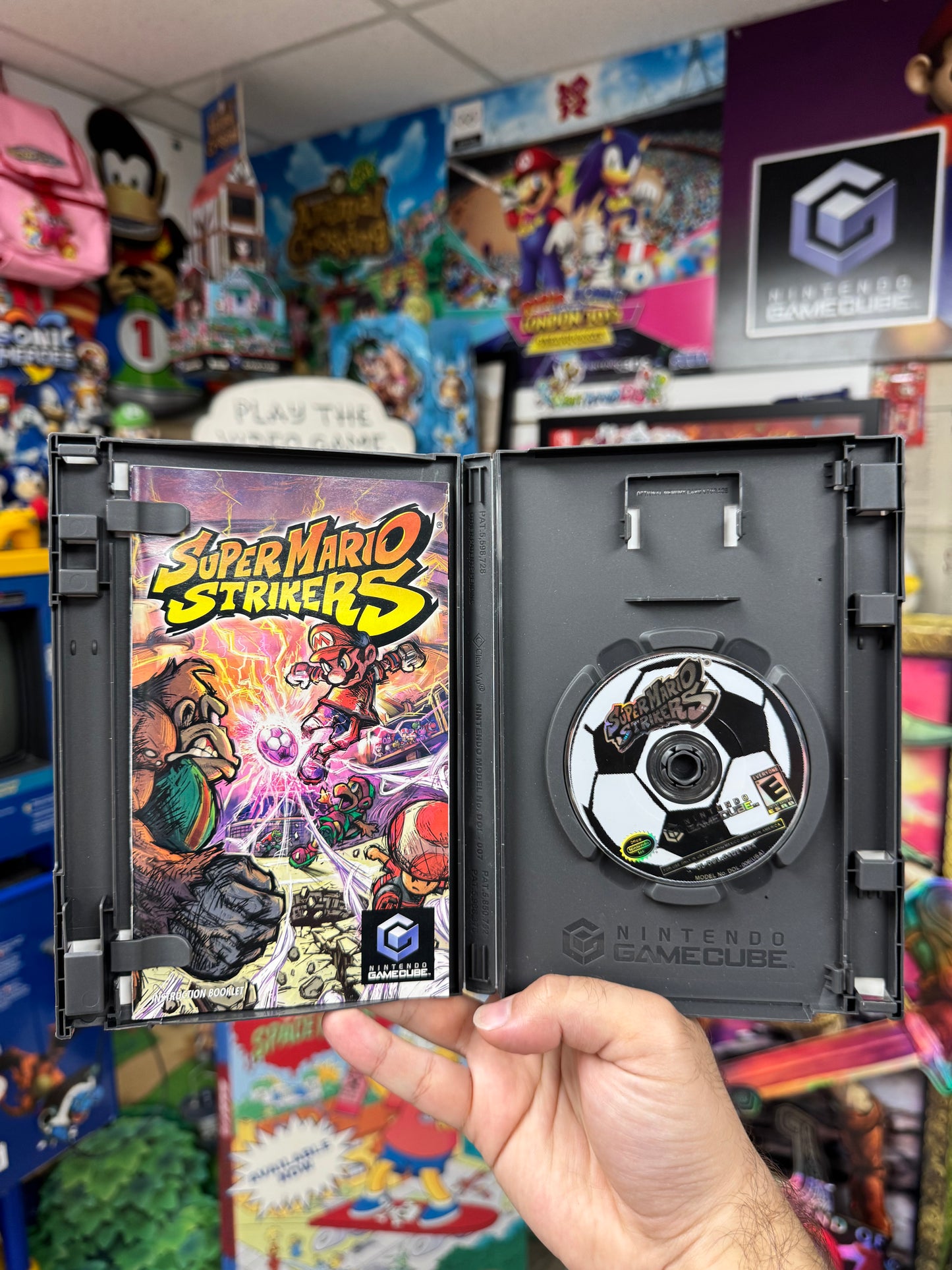 Super Mario Strikers GameCube CIB