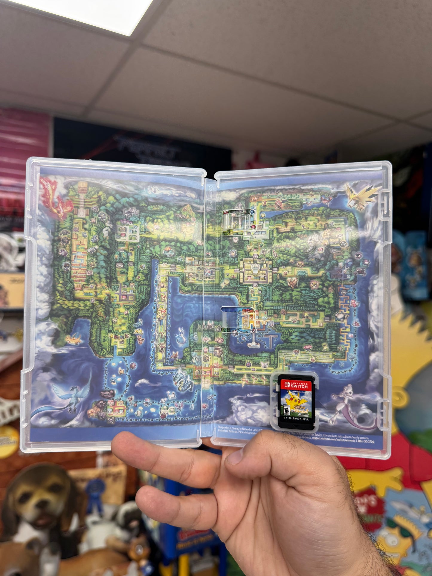 Pokemon Let's Go Pikachu - Switch CiB