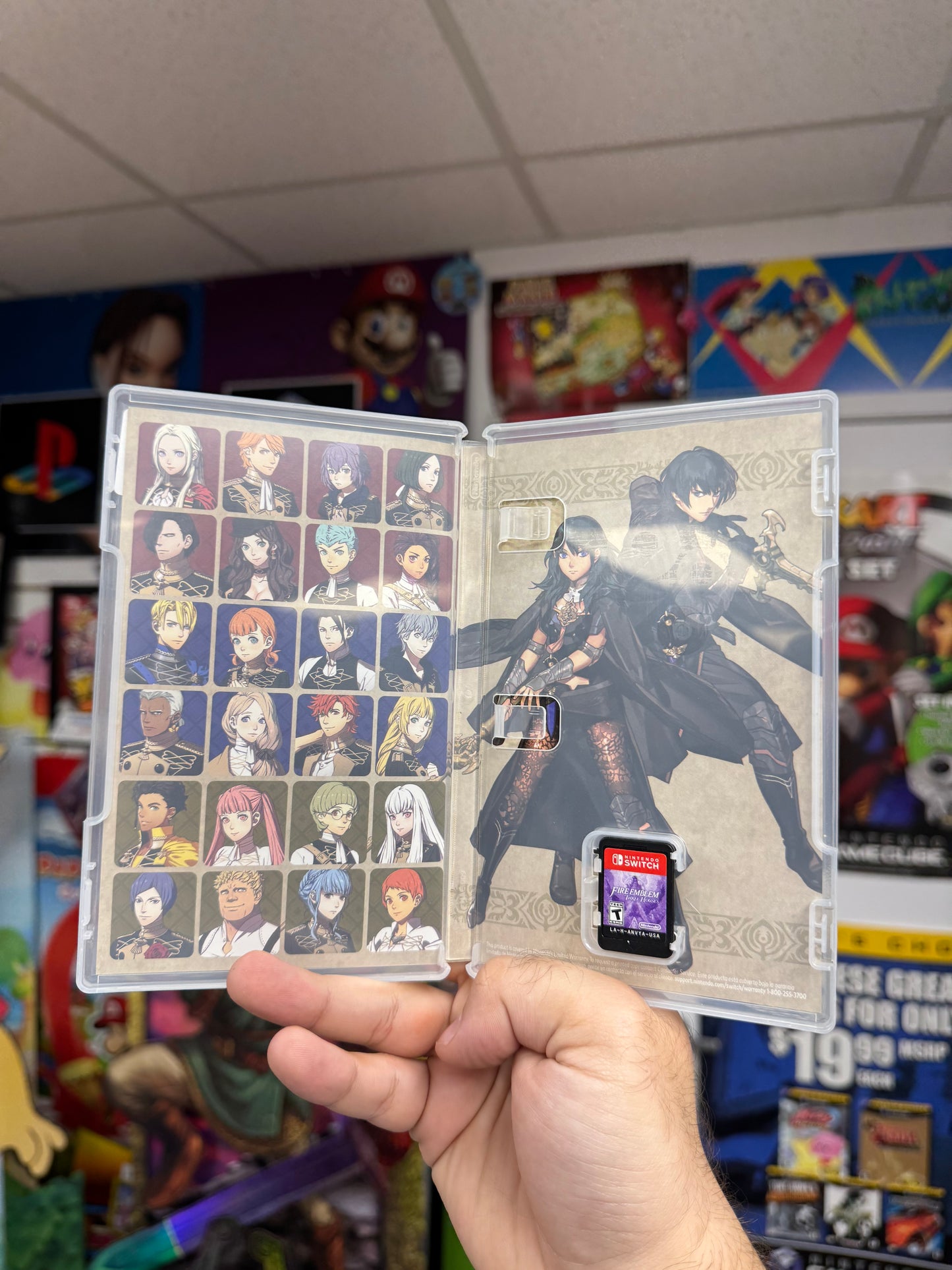 Fire Emblem: Three Houses -  Switch CiB