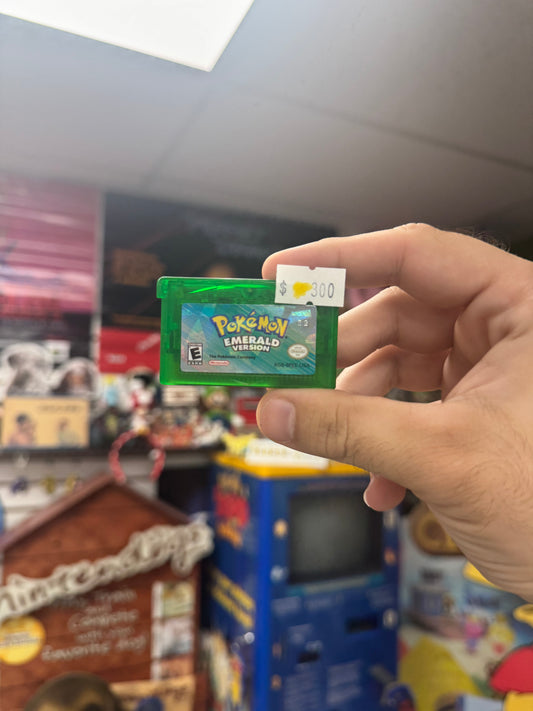 Pokemon Emerald - GBA Loose