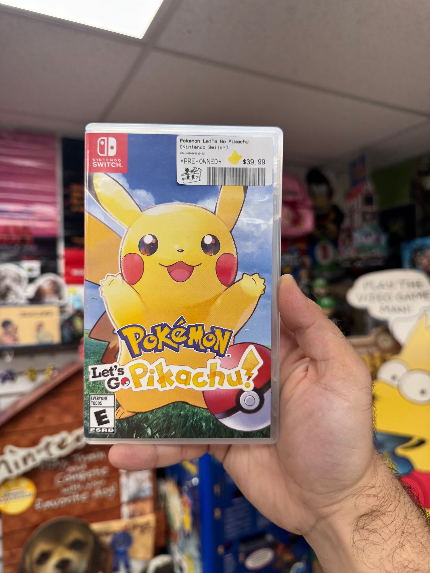 Pokemon Let's Go Pikachu - Switch CiB