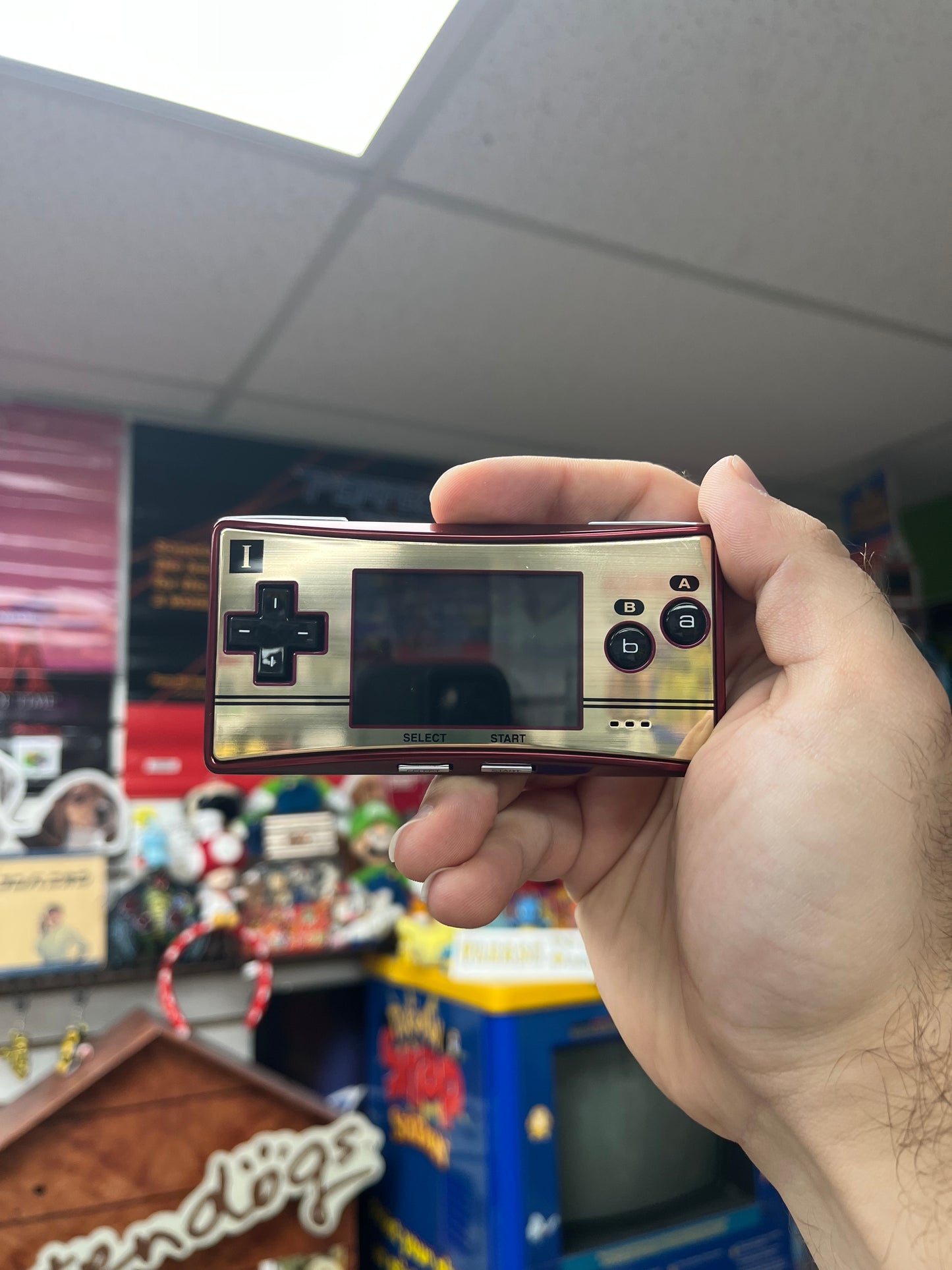 GBA Micro 20th Anniversary Edition - Complete