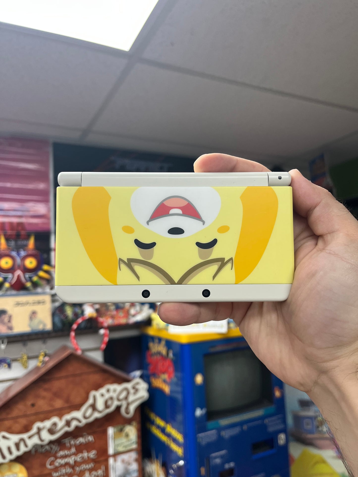 New Nintendo 3DS Animal Crossing: Happy Home Edition