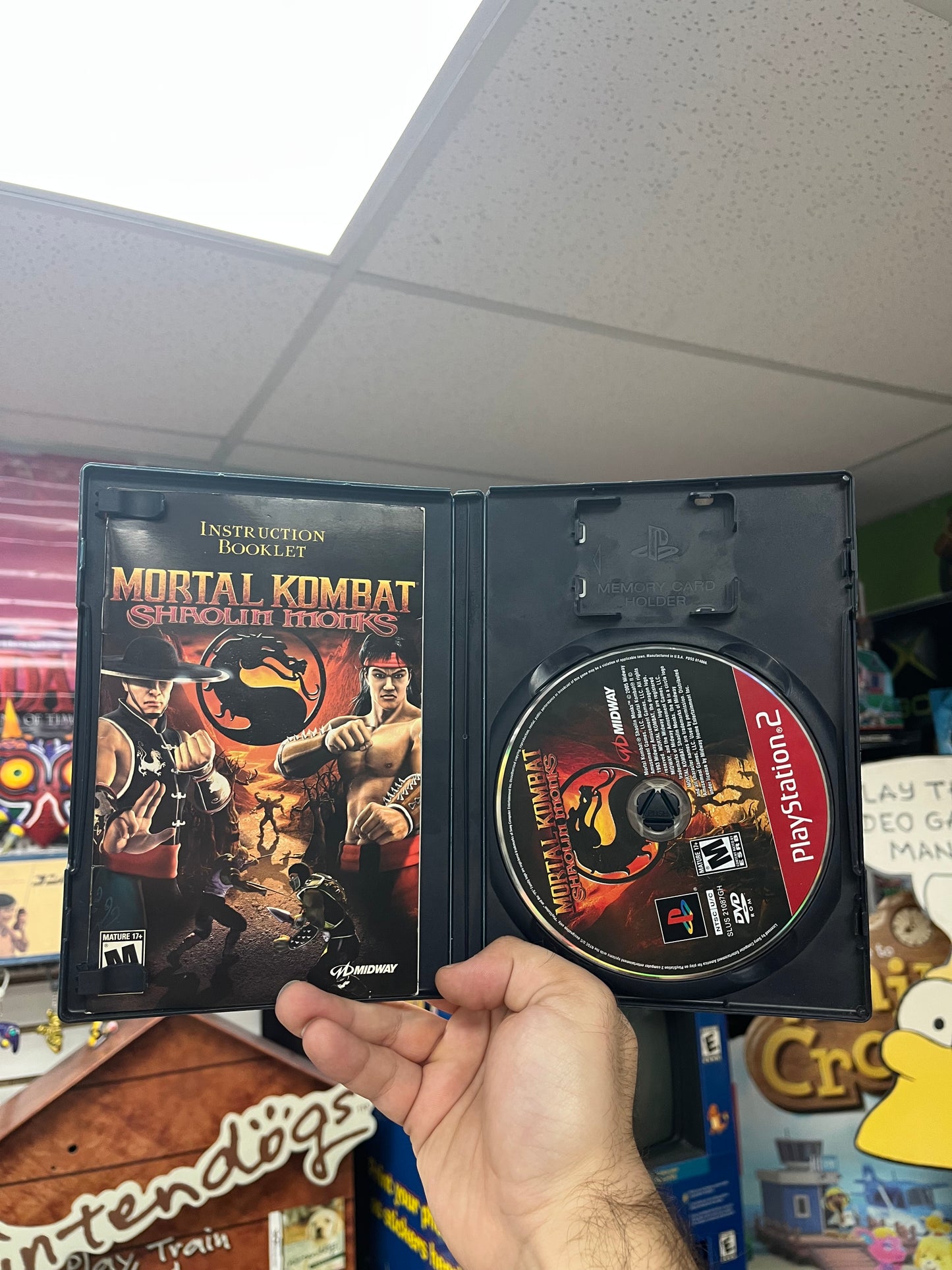 Mortal Kombat Shaolin Monks - PS2 CiB