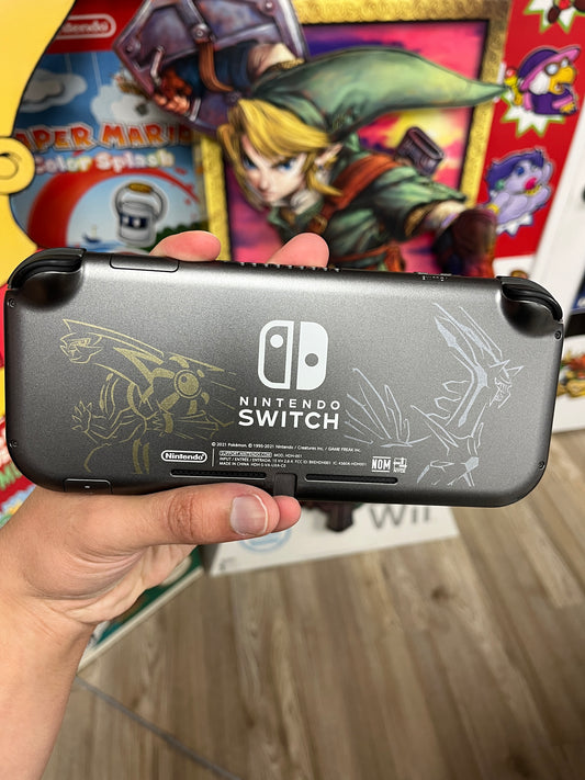 Nintendo Switch Lite Dialga & Palkia Edition Clean