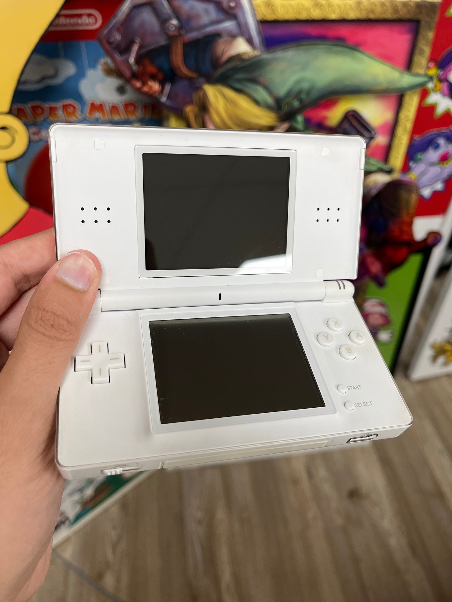 White DS Lite