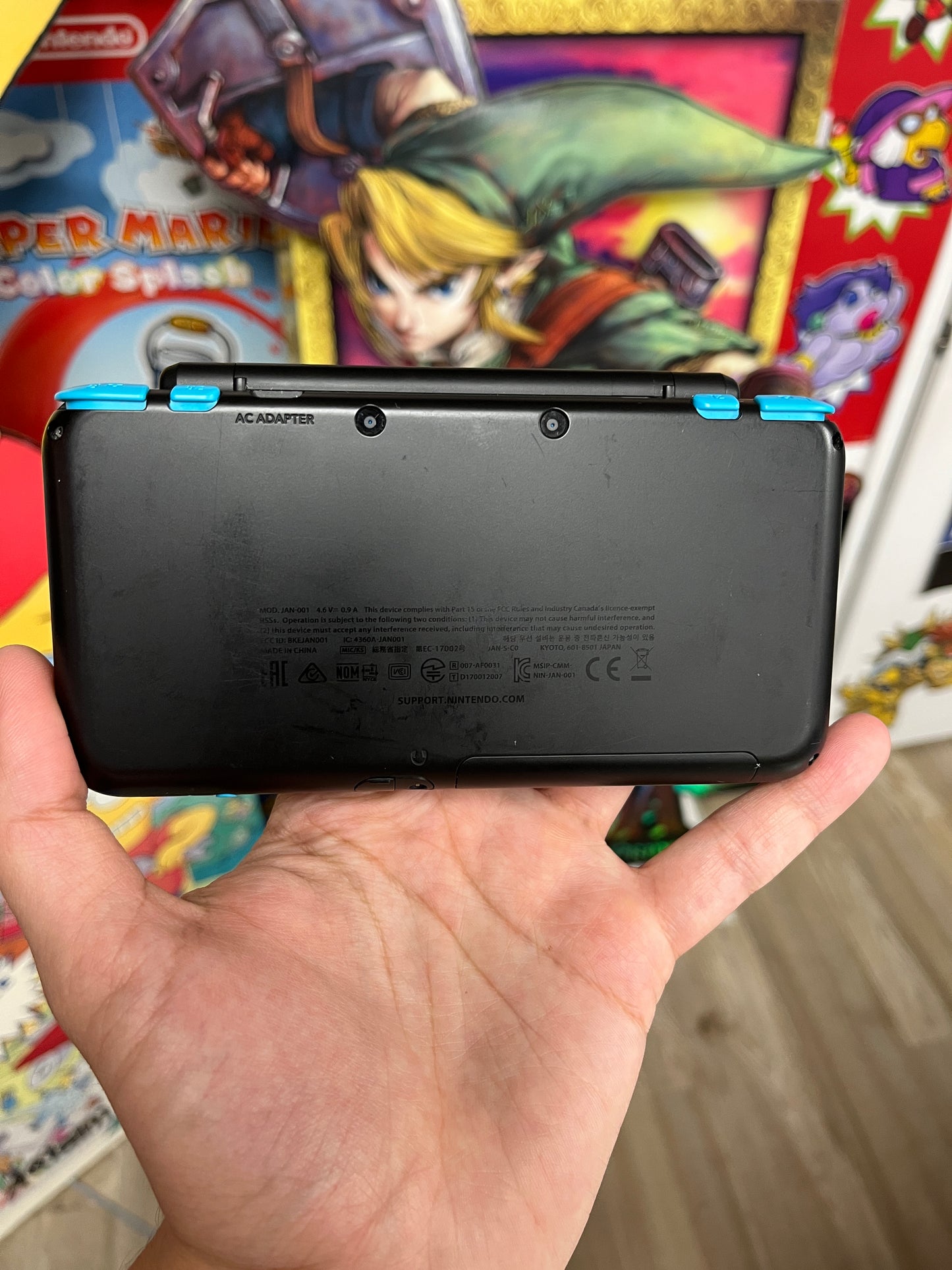 New 2DS Blue W/ Charger