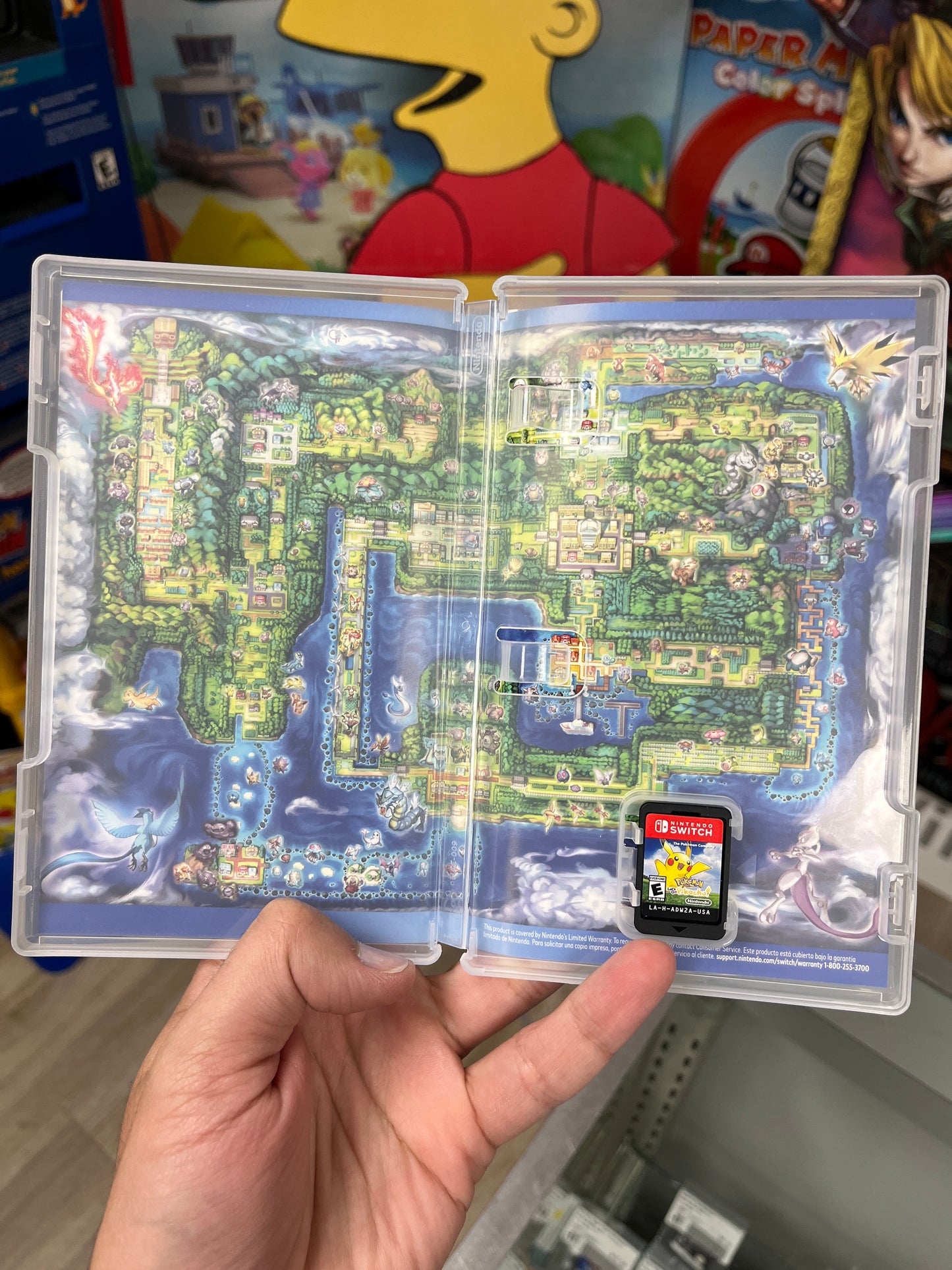 Pokemon Let's Go Pikachu Switch CIB