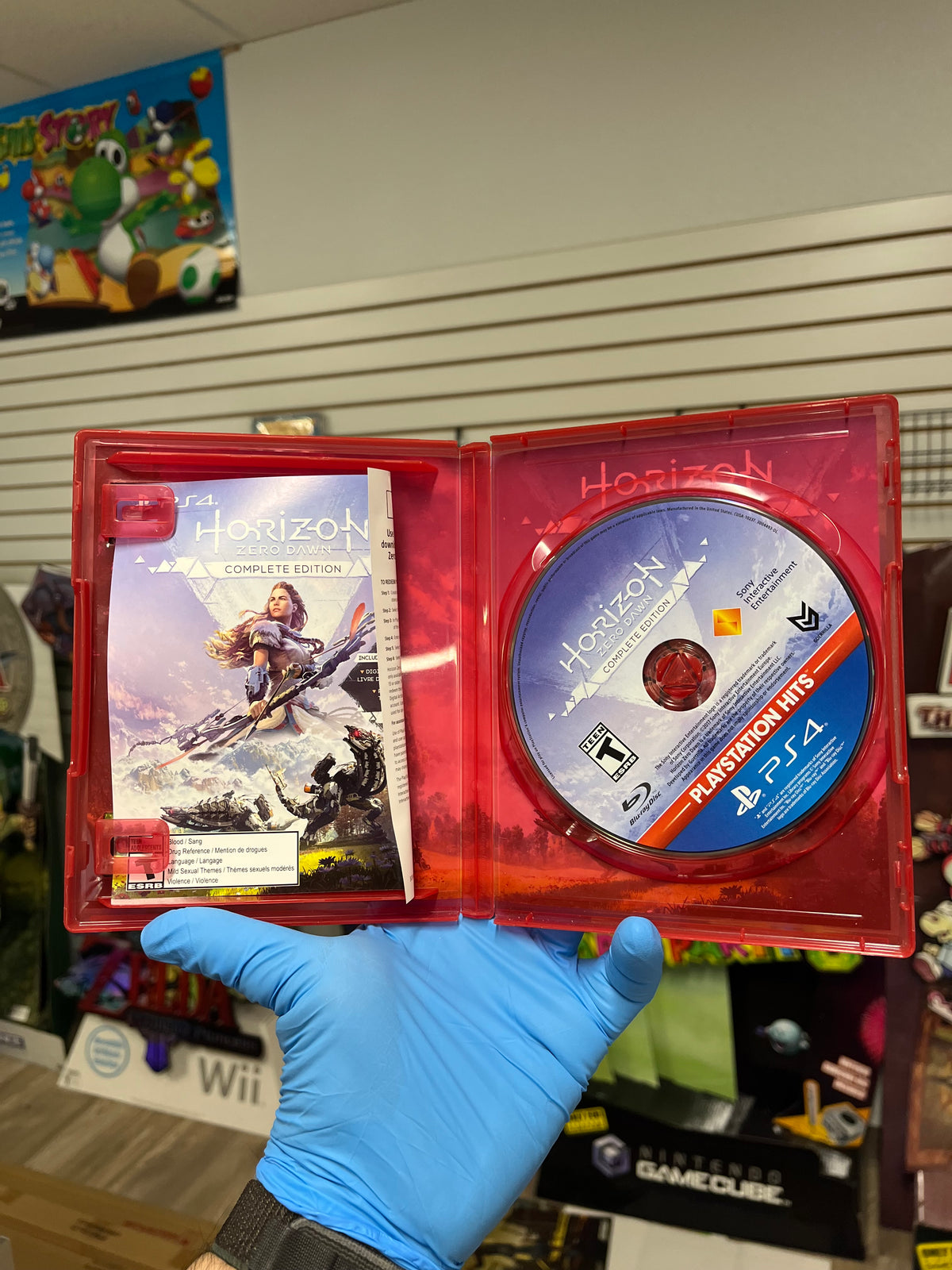 Horizon Zero Dawn Complete Edition [Playstation Hits] - PS4 CIB