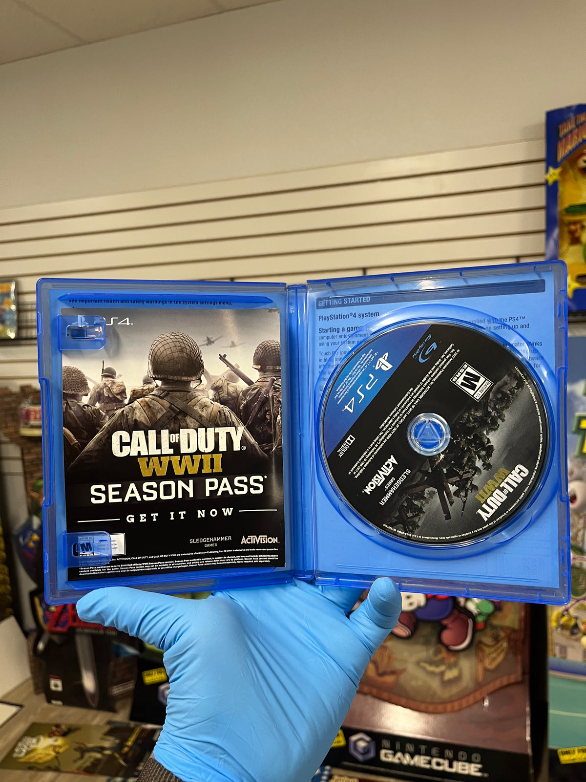 Call of Duty WWII - PS4 CIB