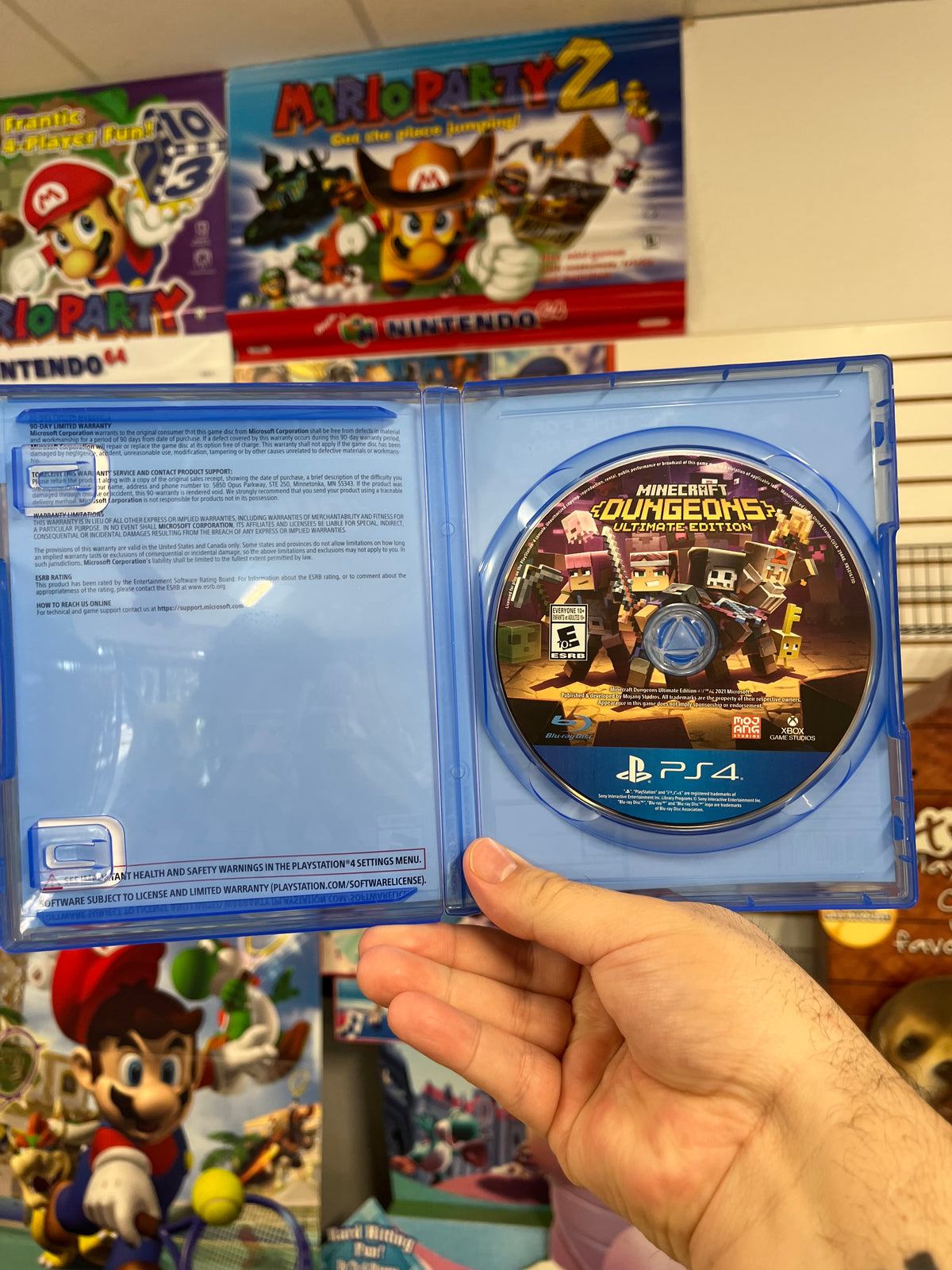 Minecraft Dungeons [Ultimate Edition] - PS4