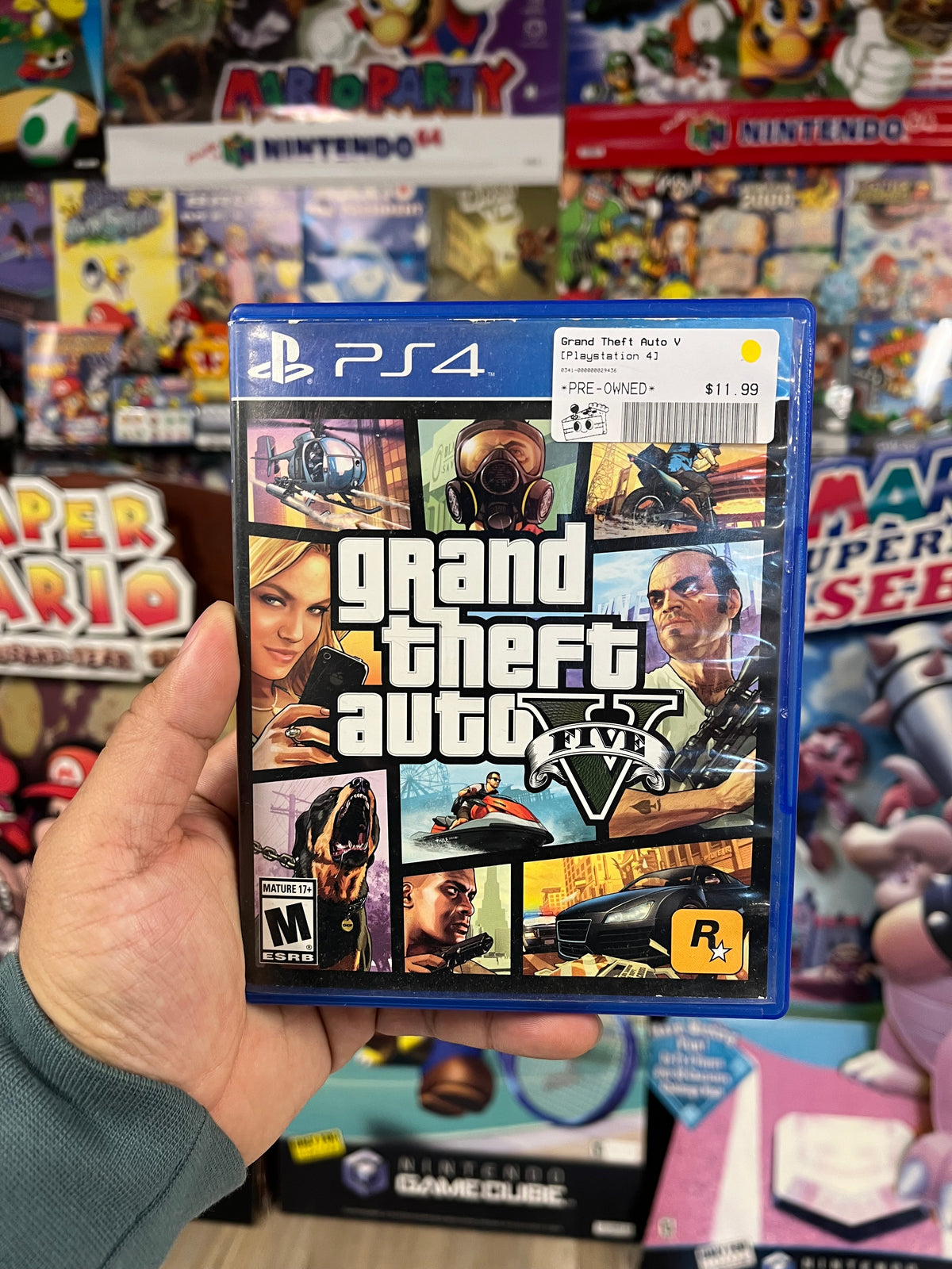 Grand Theft Auto V - PS4 CIB