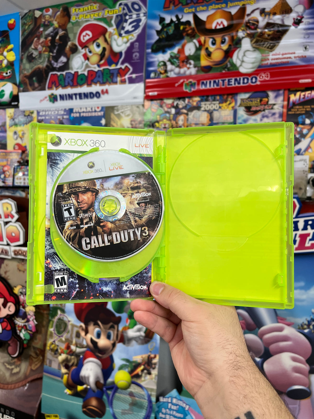 Call of Duty The War Collection - Xbox 360 CIB