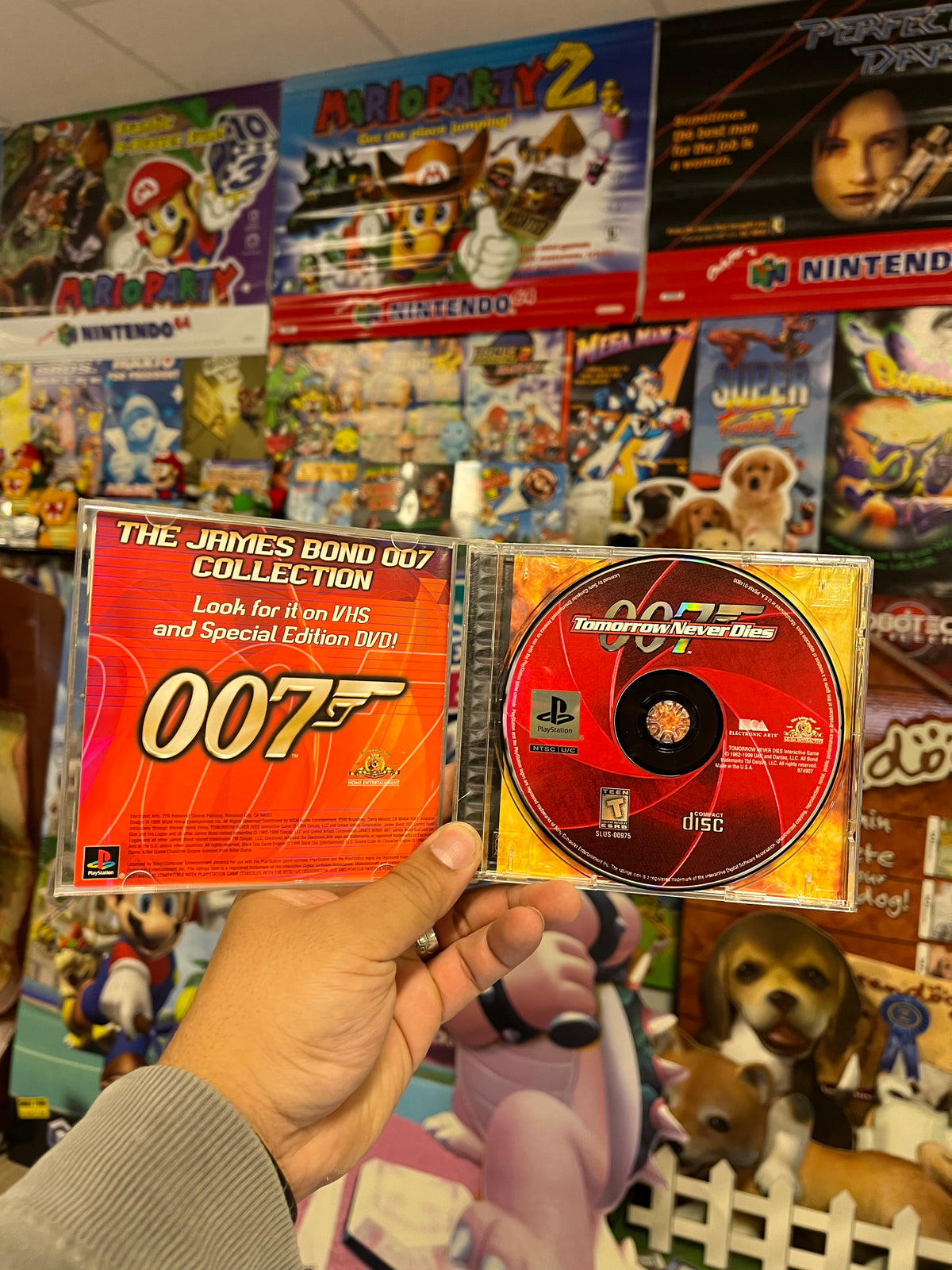 007 Tomorrow Never Dies - PS1 CIB
