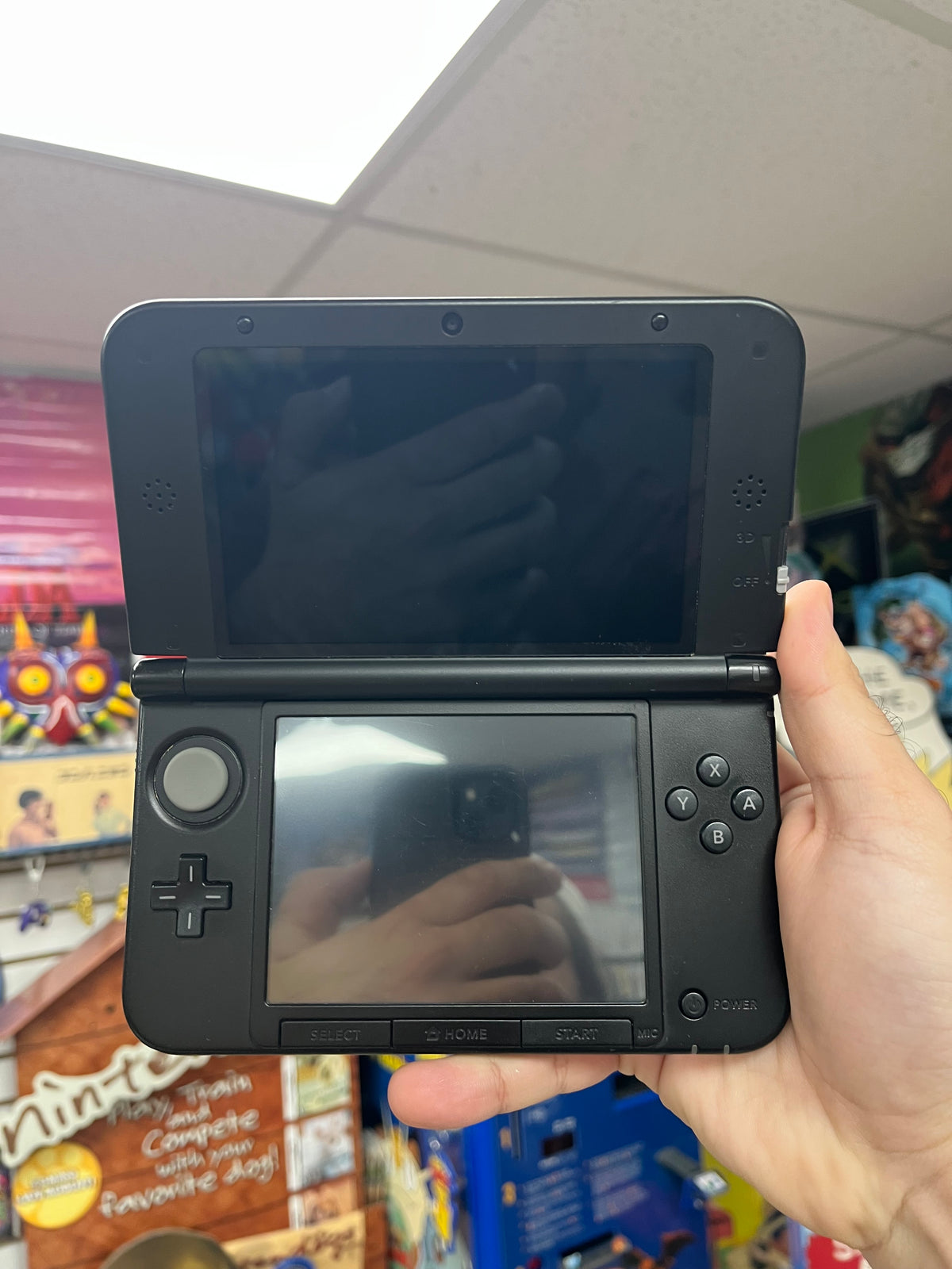 Nintendo 3DS XL Red + Black