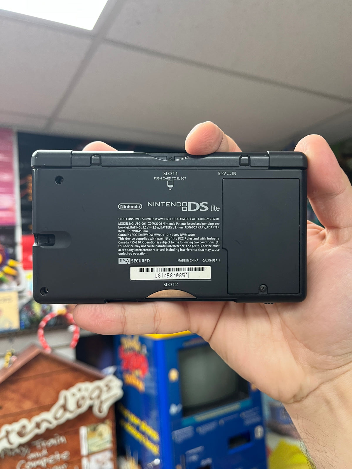 DS Lite Crimson & Black