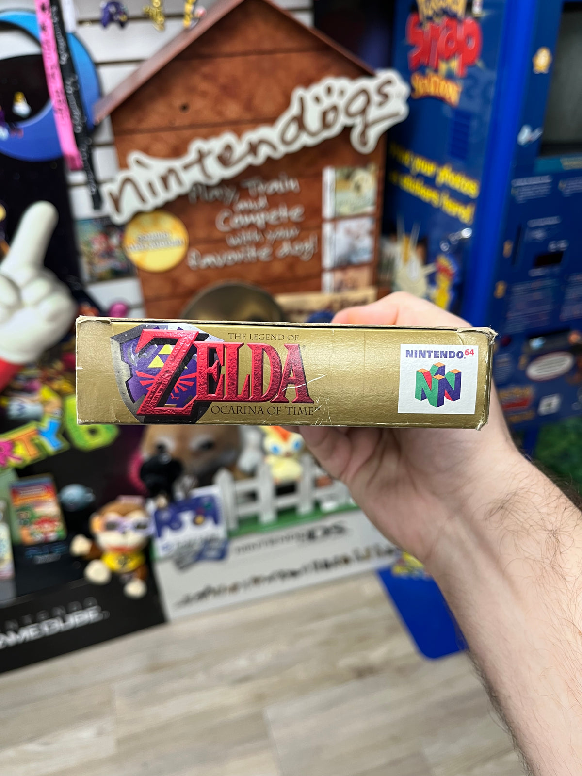 Zelda Ocarina of Time Collector's Edition N64 Complete (Best game ever made)
