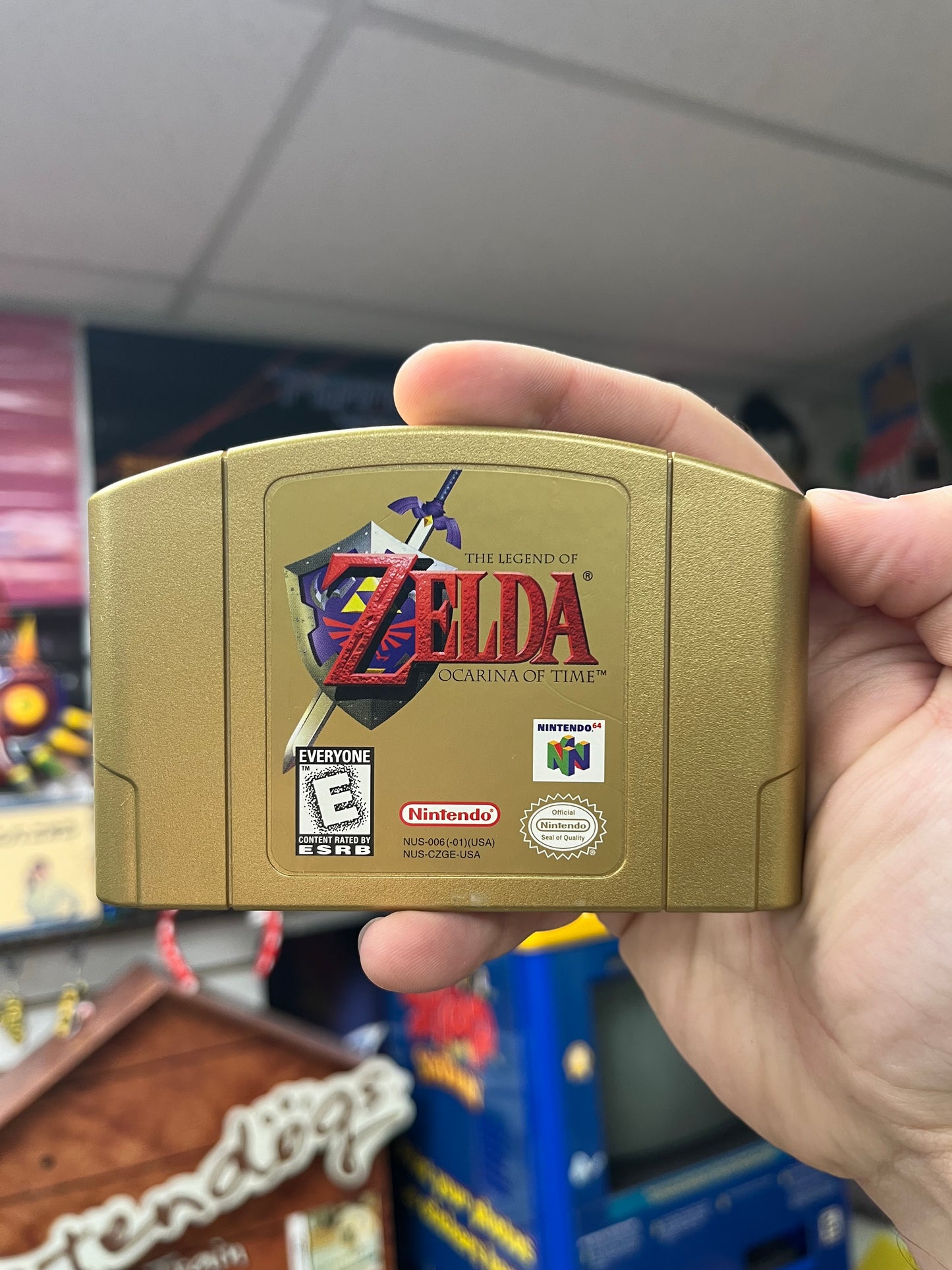 Zelda Ocarina of Time Collector's Edition N64 Complete (Best game ever made)