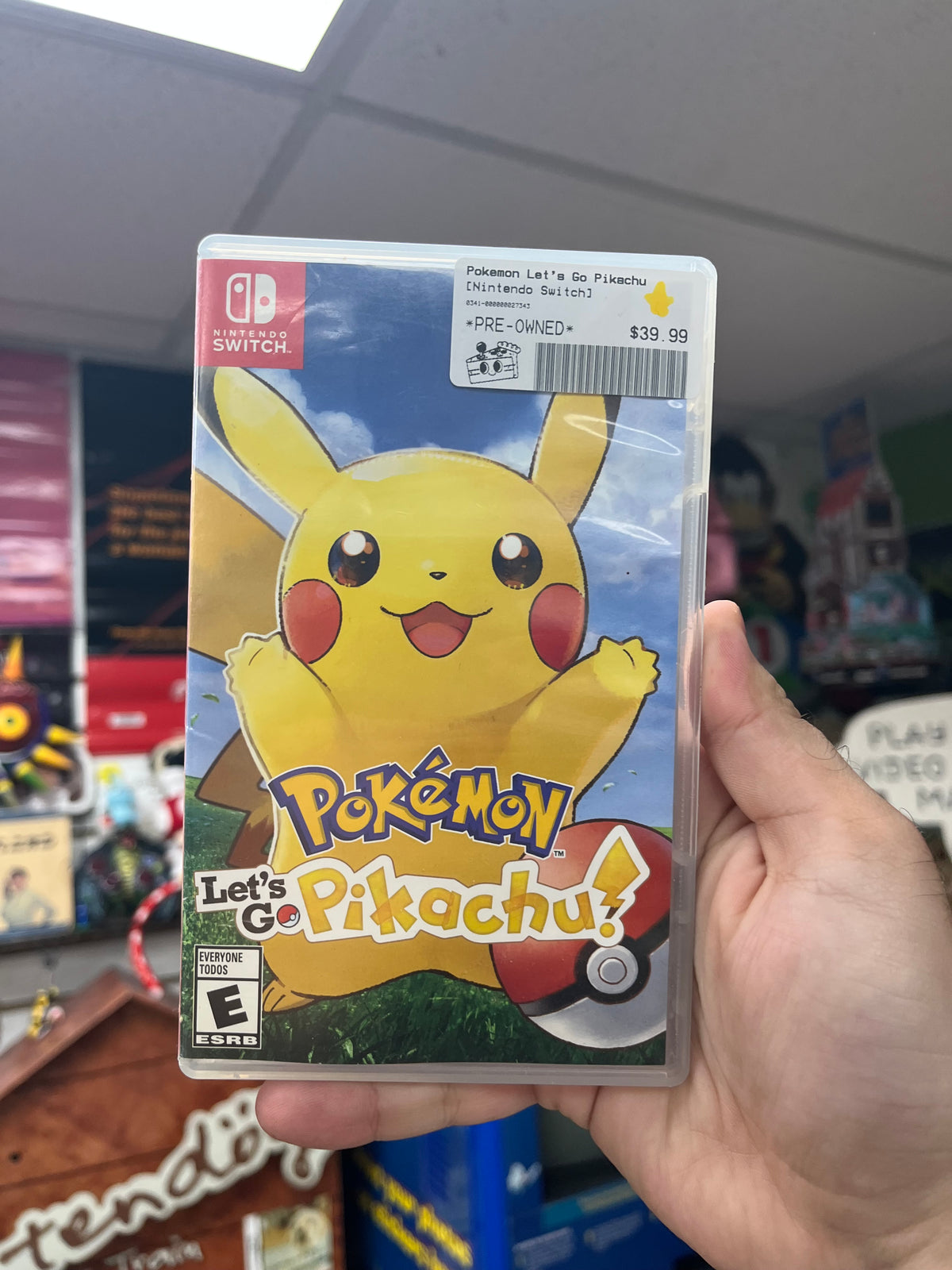 Pokemon Let's Go Pikachu - Switch CiB