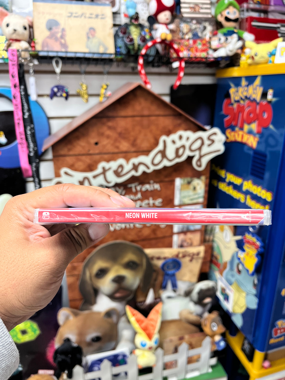 Neon White - Switch Sealed