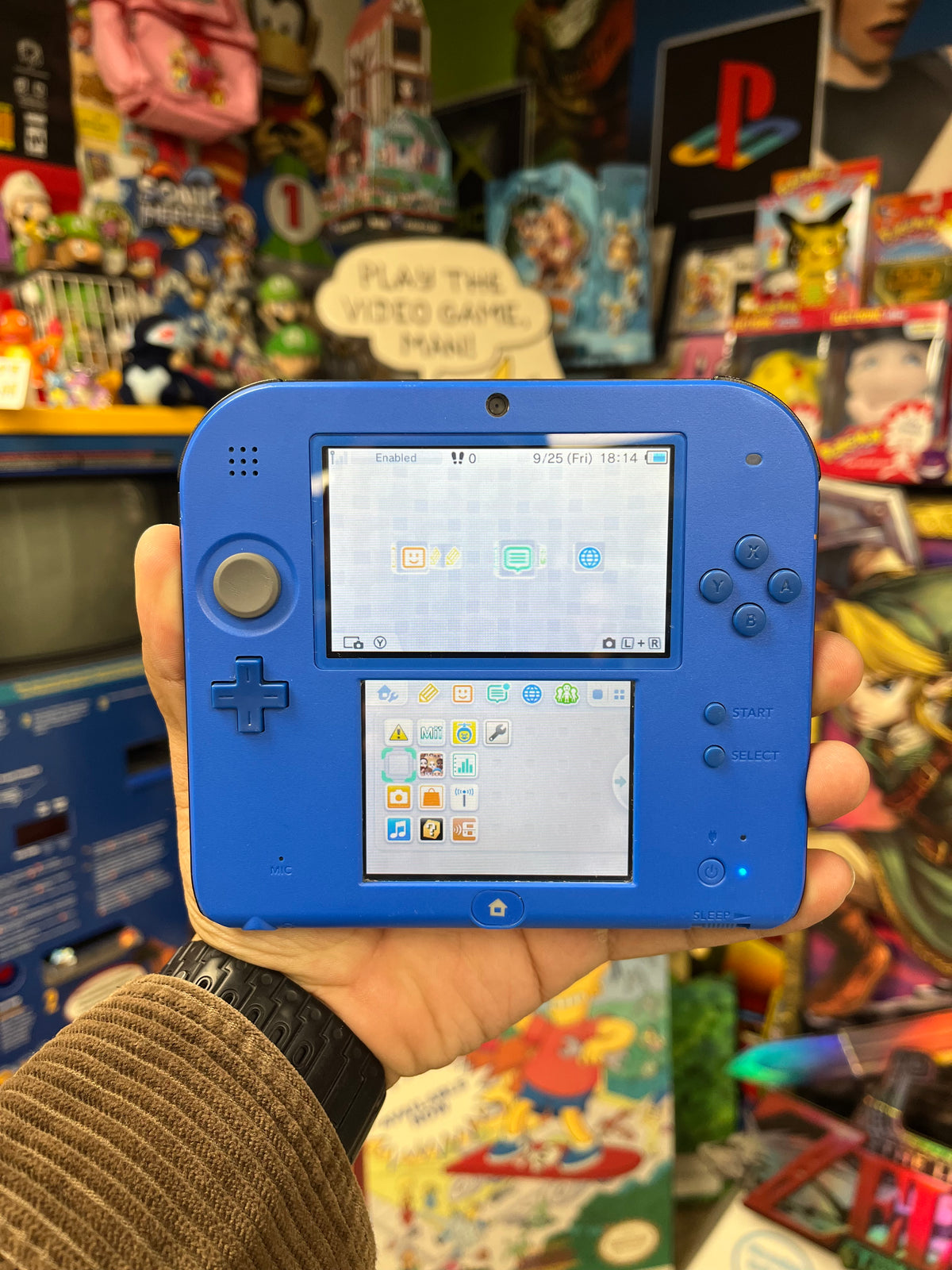 Electric Blue Nintendo 2DS - Boxed