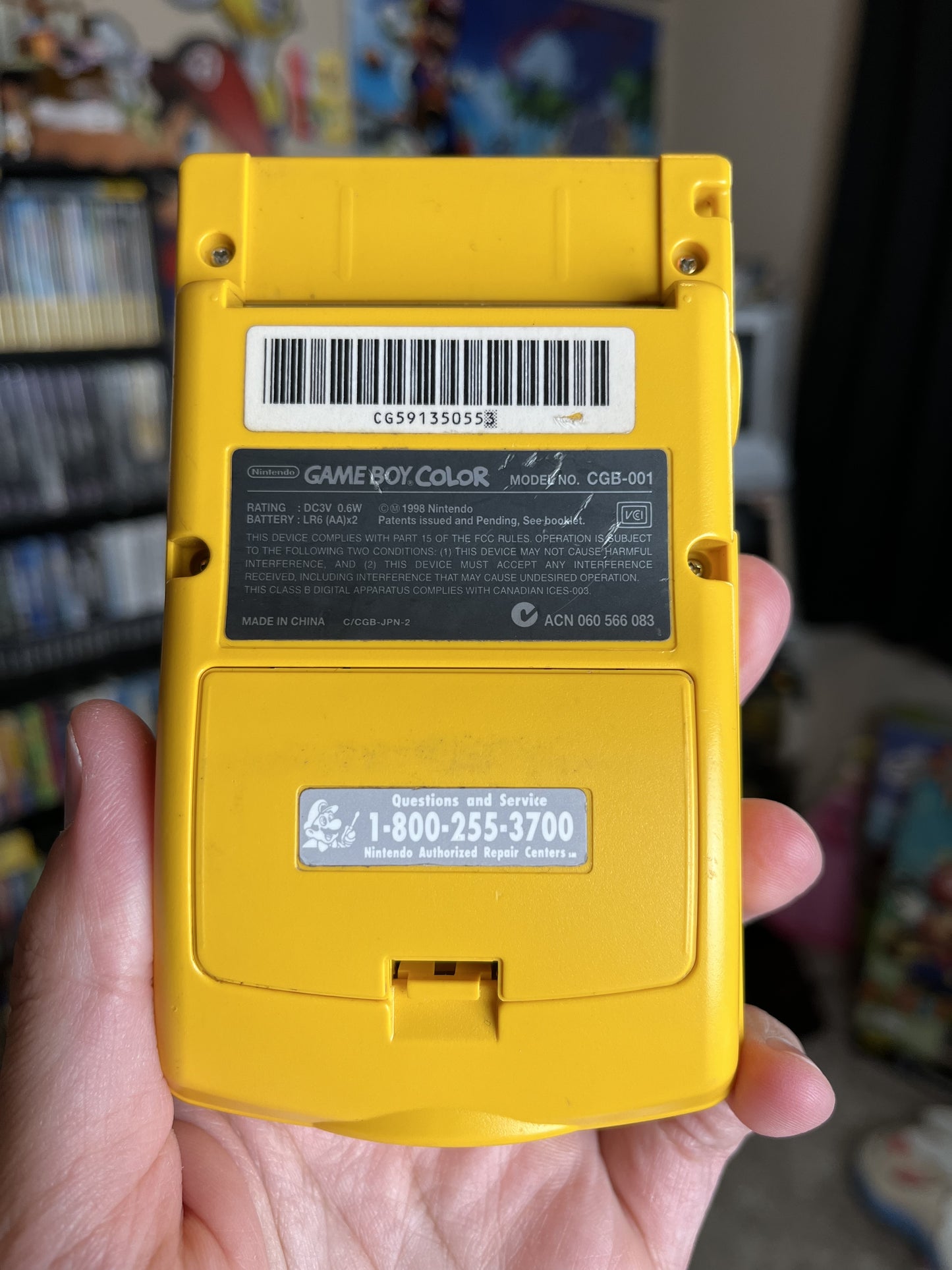 Game Boy Color Dandelion Yellow Clean Works Great